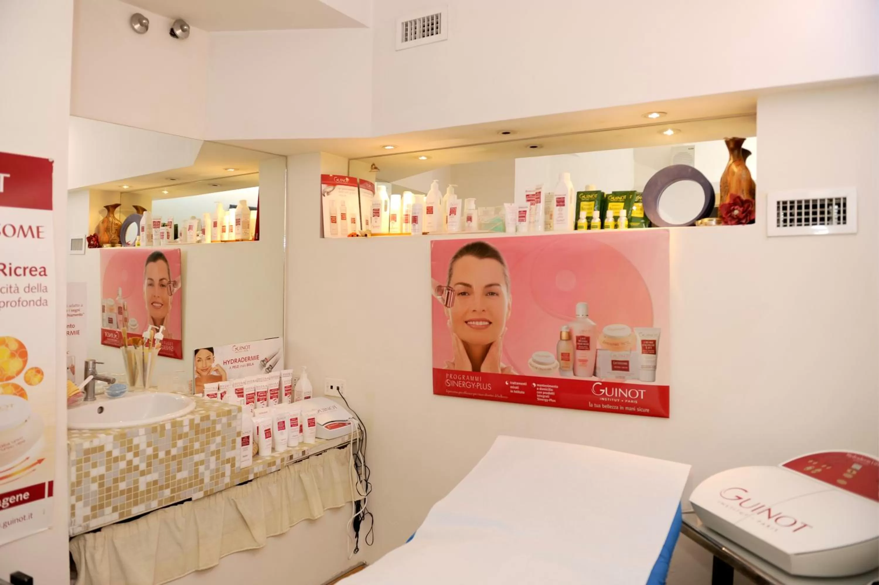 Massage, Bed in Relais San Pietro