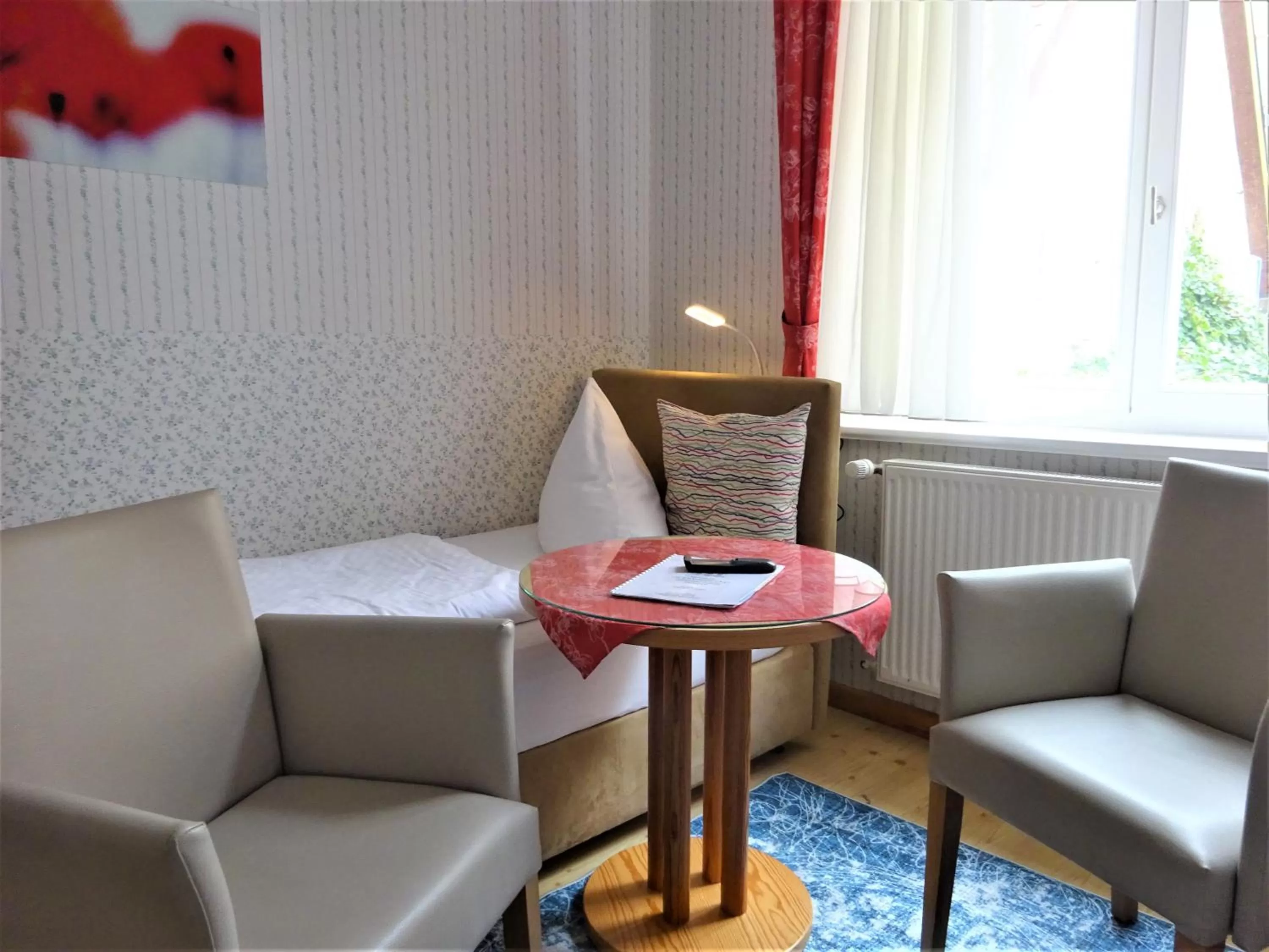 Seating area in Hotel Pension Zur Fährbrücke