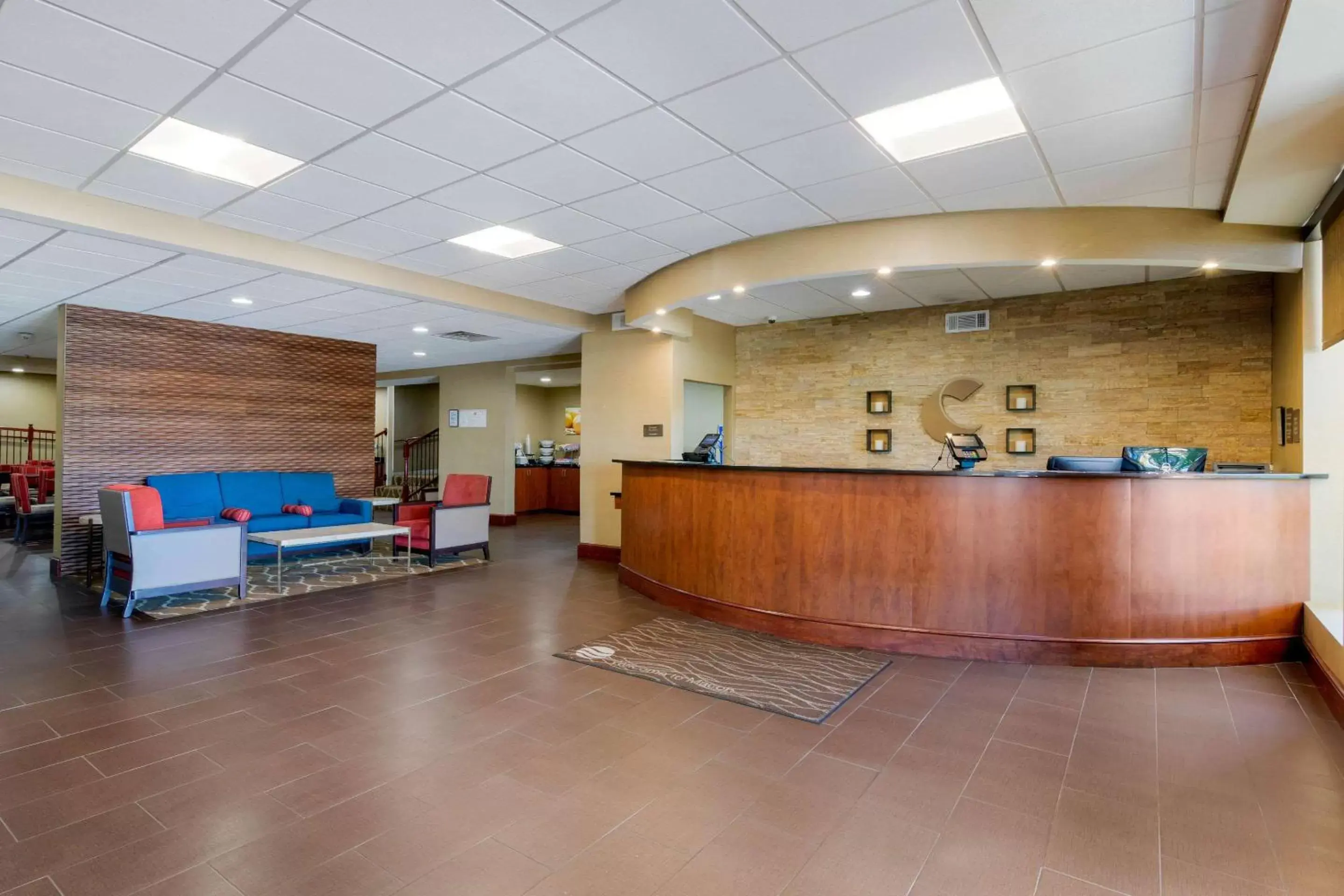 Lobby or reception, Lobby/Reception in Comfort Inn & Suites Macon West