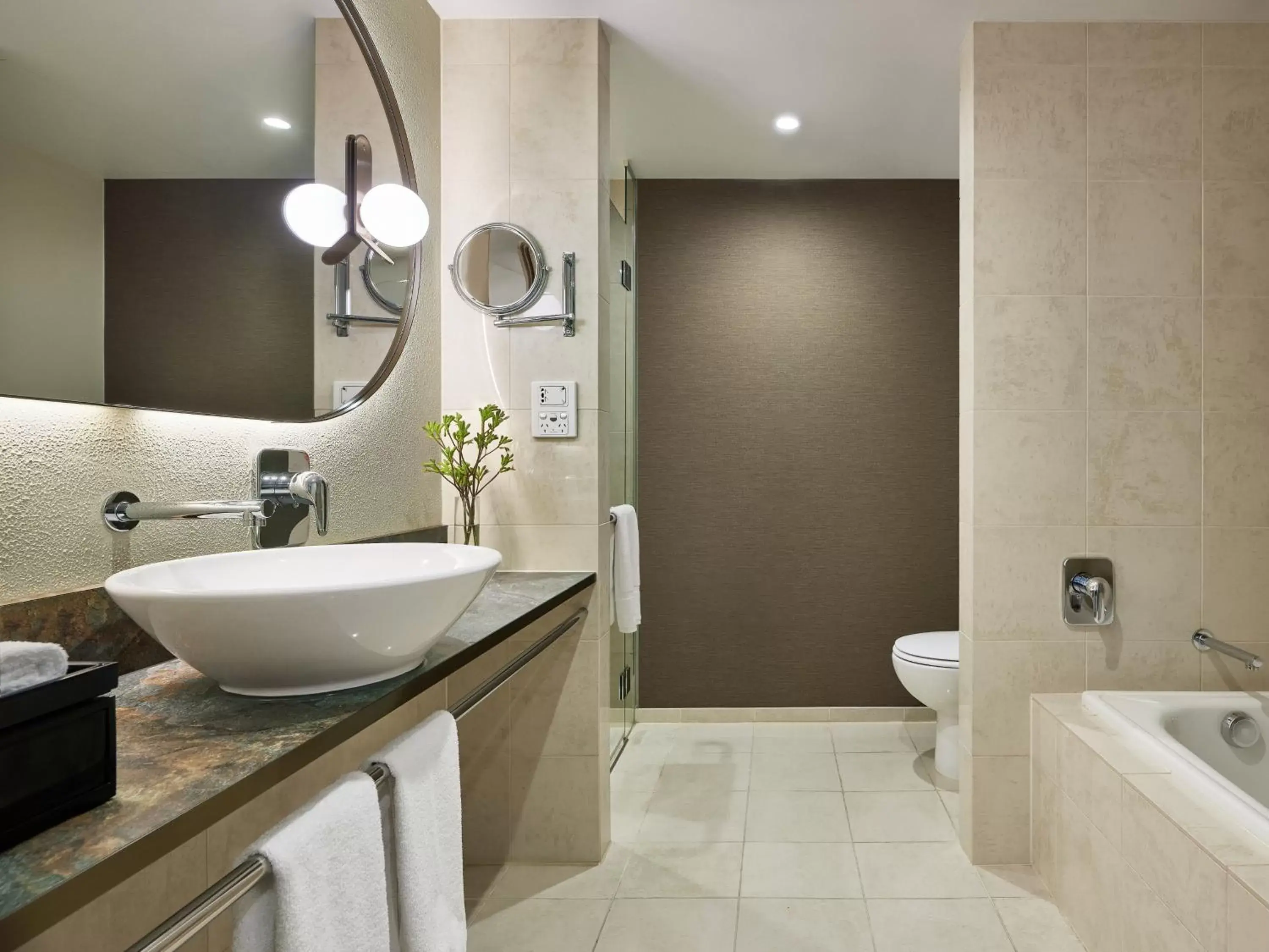 Shower, Bathroom in PARKROYAL Melbourne Airport