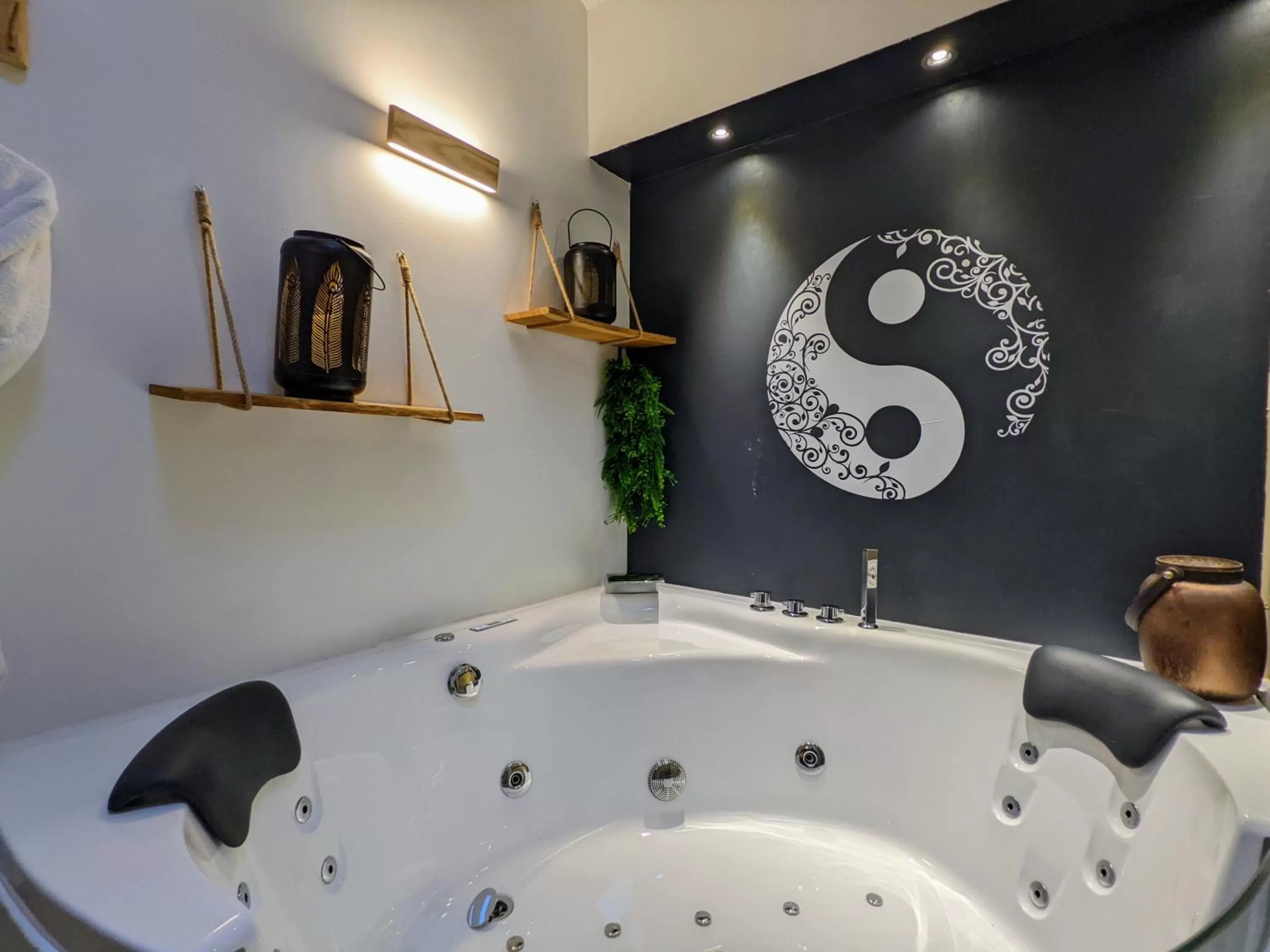 Bathroom in Chambres d'Hôtes La Filature