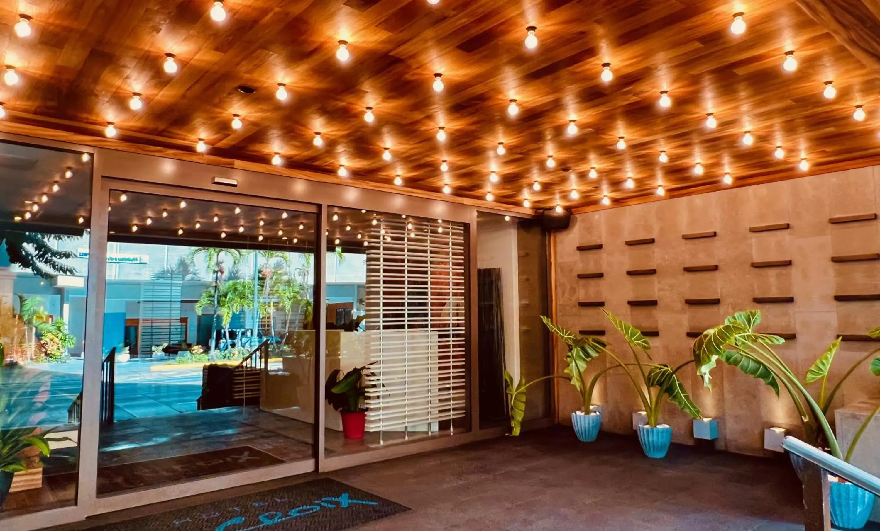 Facade/entrance in Hotel La Croix Facade/entrance in Hotel La Croix