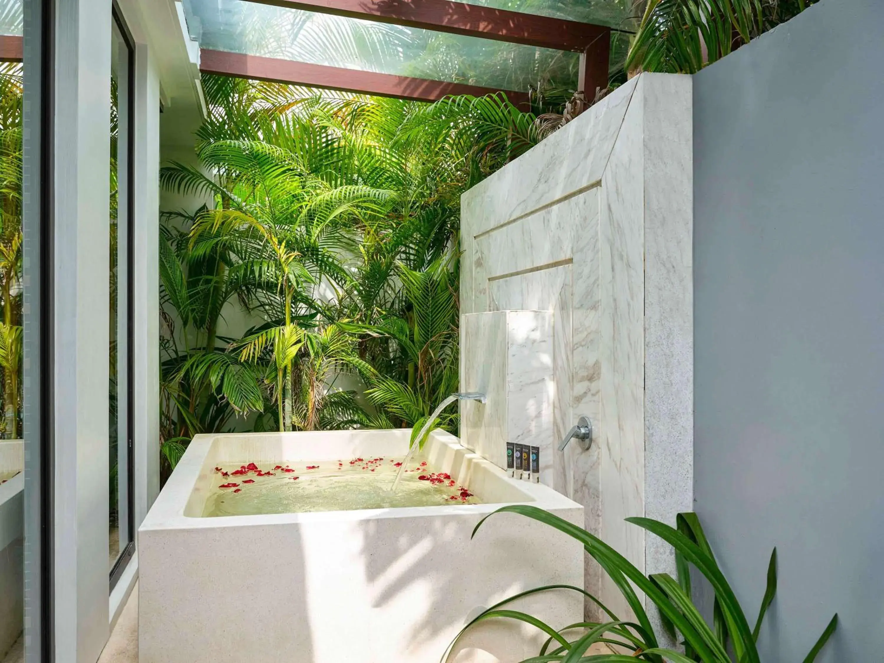 Bathroom in Novotel Phu Quoc Resort