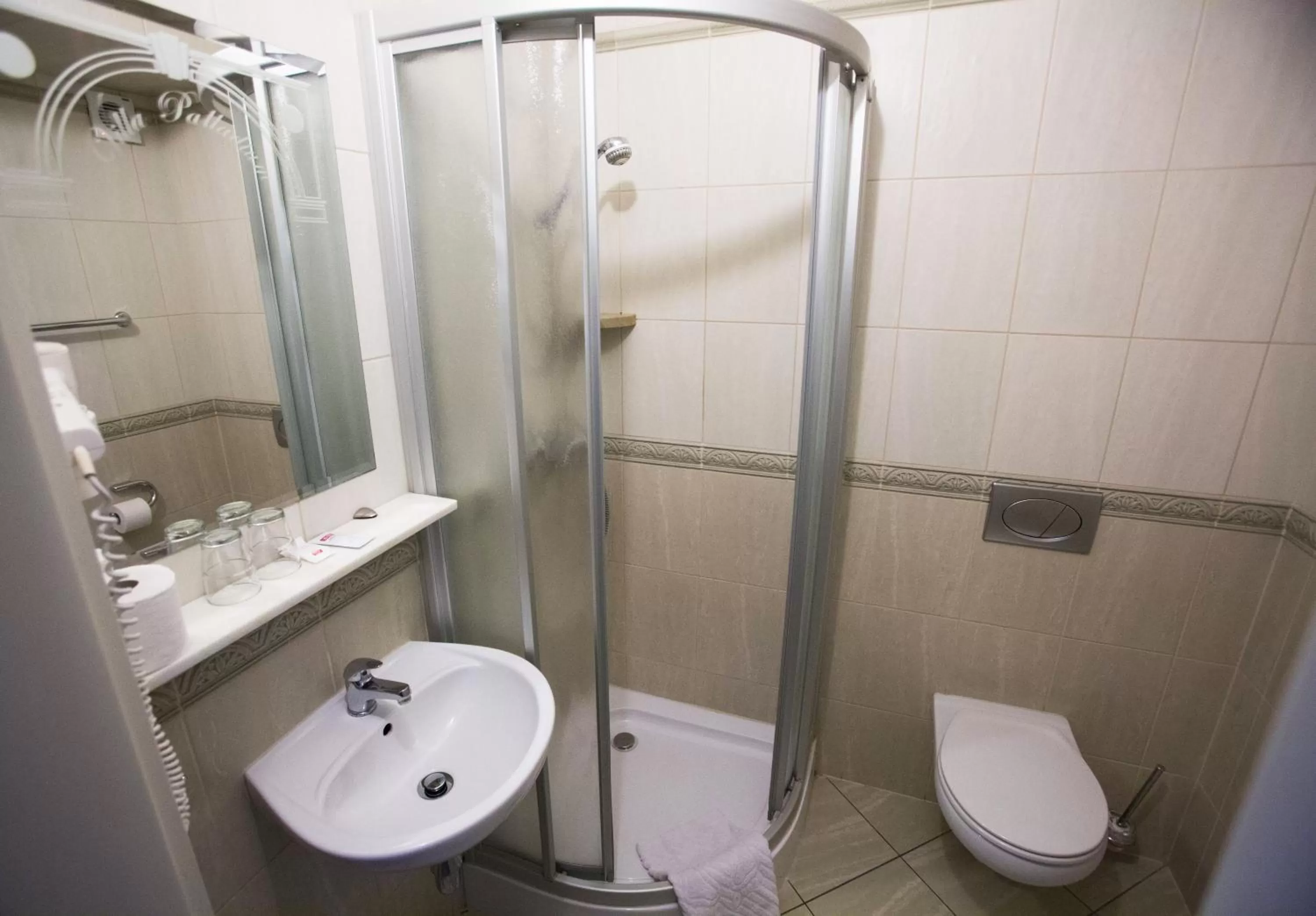 Bathroom in Villa Palladium