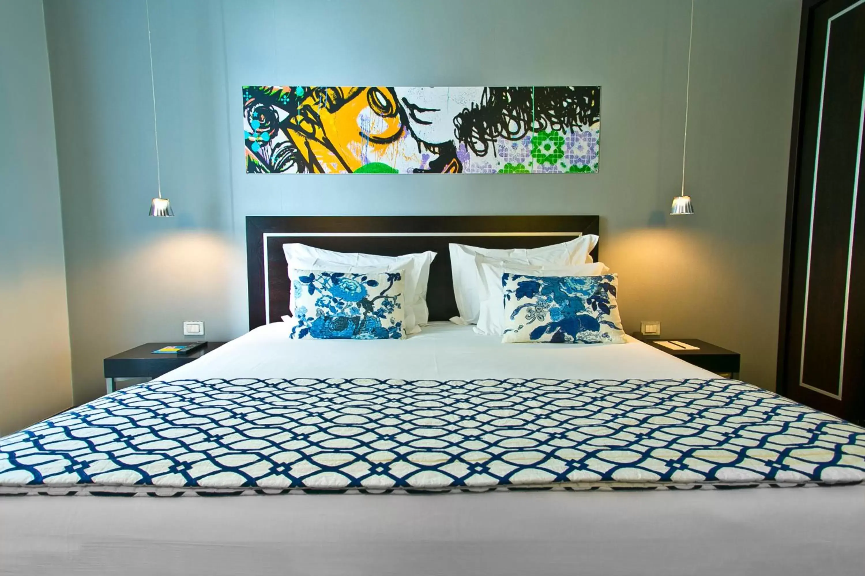 Bed in Internacional Design Hotel