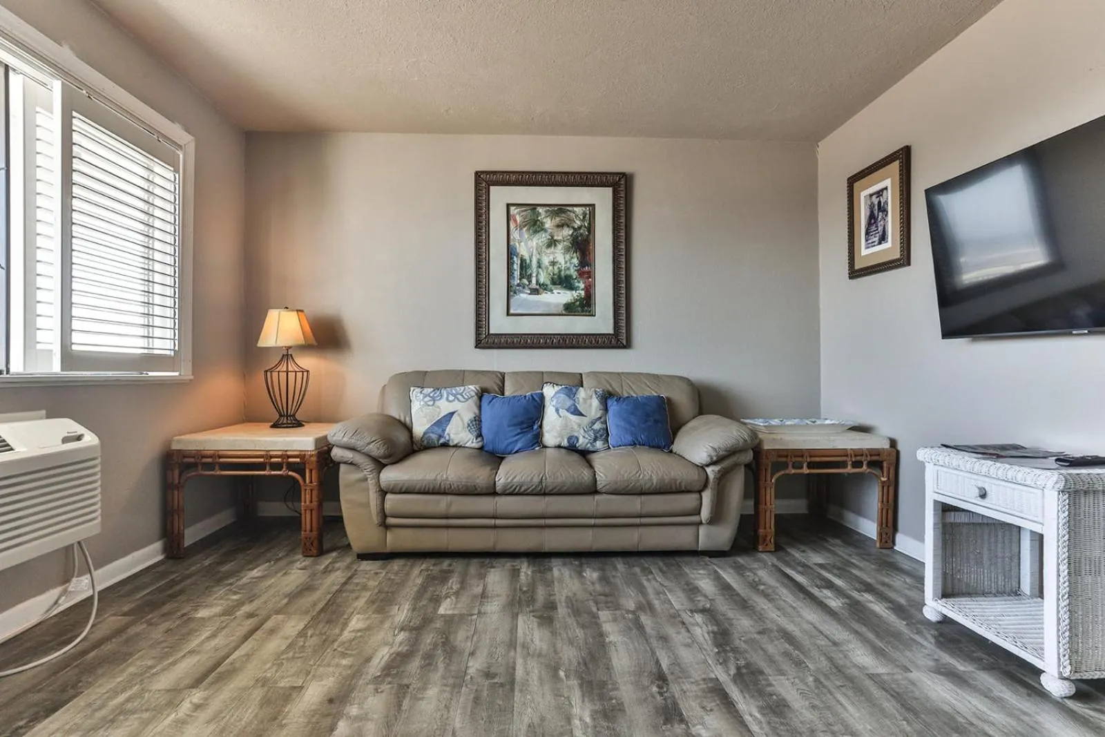 TV and multimedia in Coastal Waters