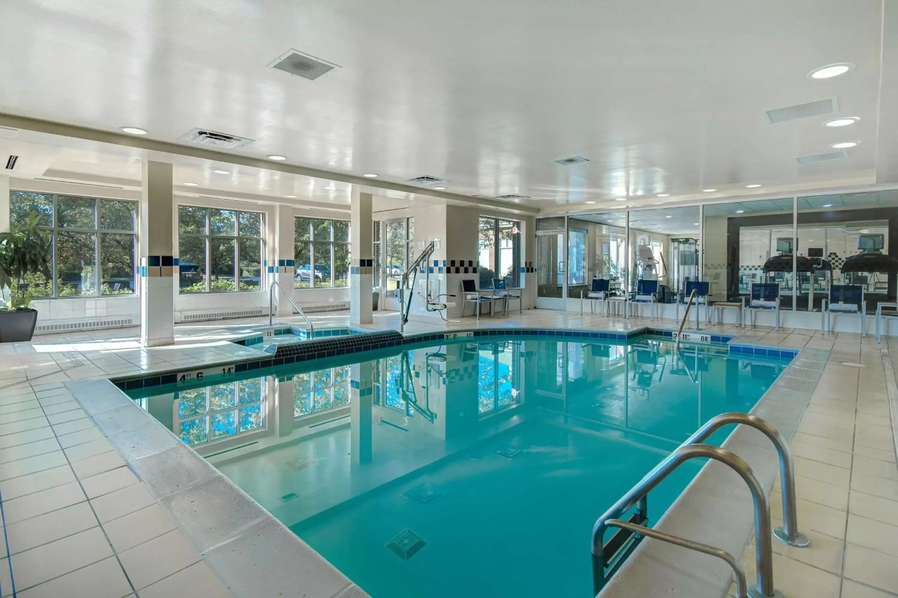 Pool view, Swimming Pool in Hilton Garden Inn Detroit Metro Airport