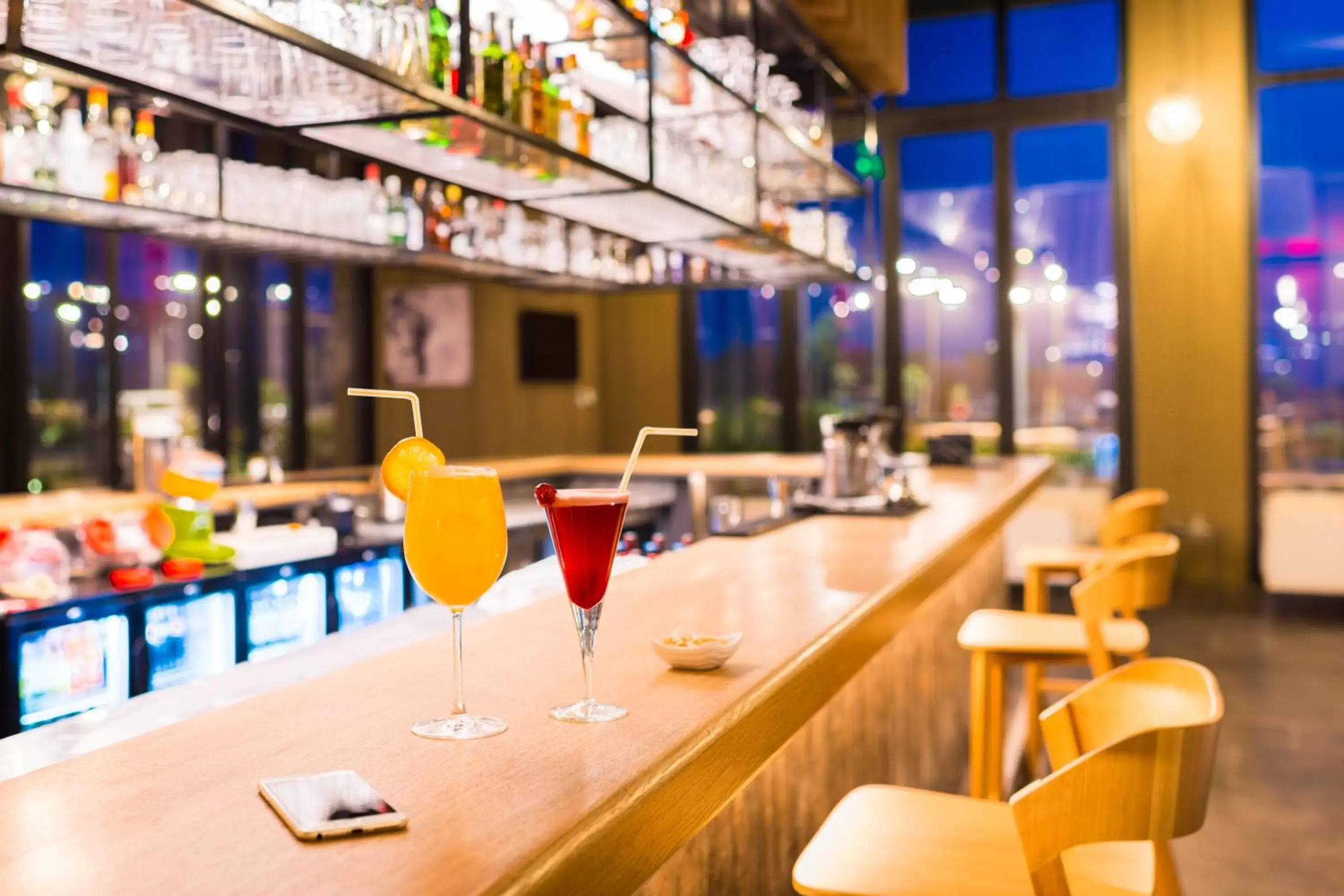 Lounge or bar in Radisson Hotel Dakar Diamniadio Lounge or bar in Radisson Hotel Dakar Diamniadio