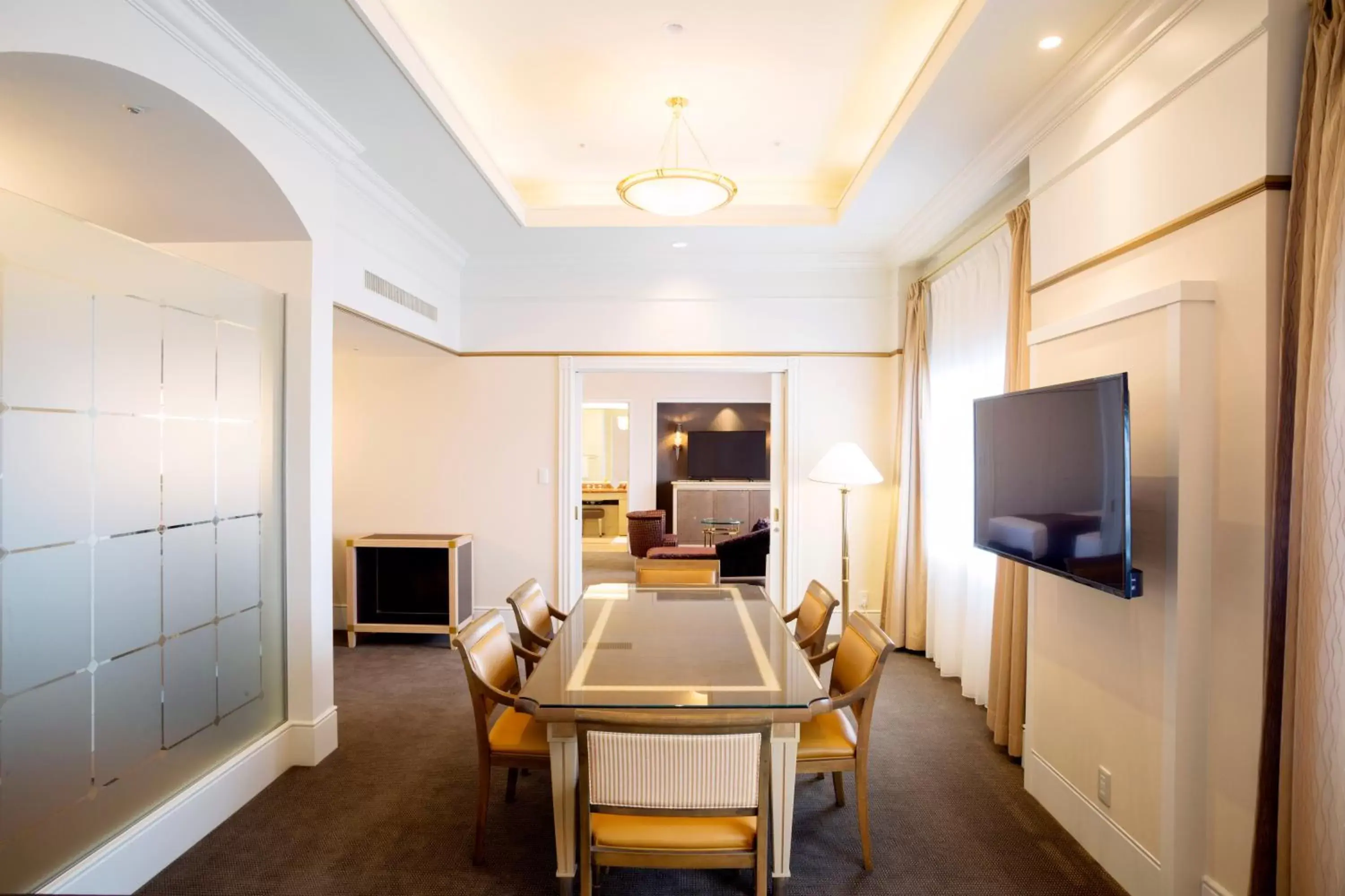 Photo of the whole room, Dining Area in Sapporo Excel Hotel Tokyu