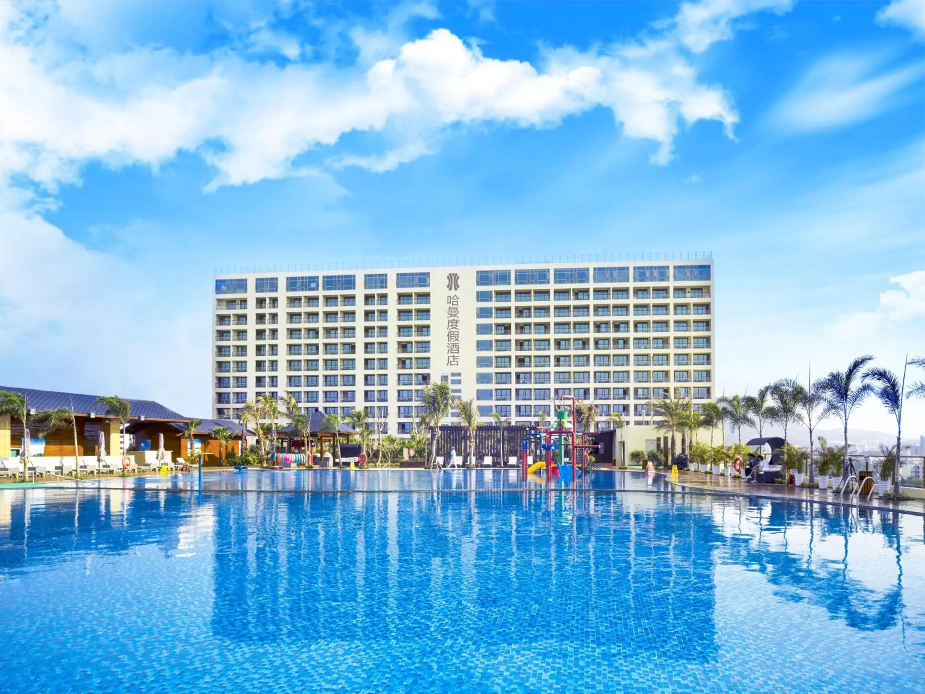 Property building in Harman Resort Hotel Sanya Property building in Harman Resort Hotel Sanya