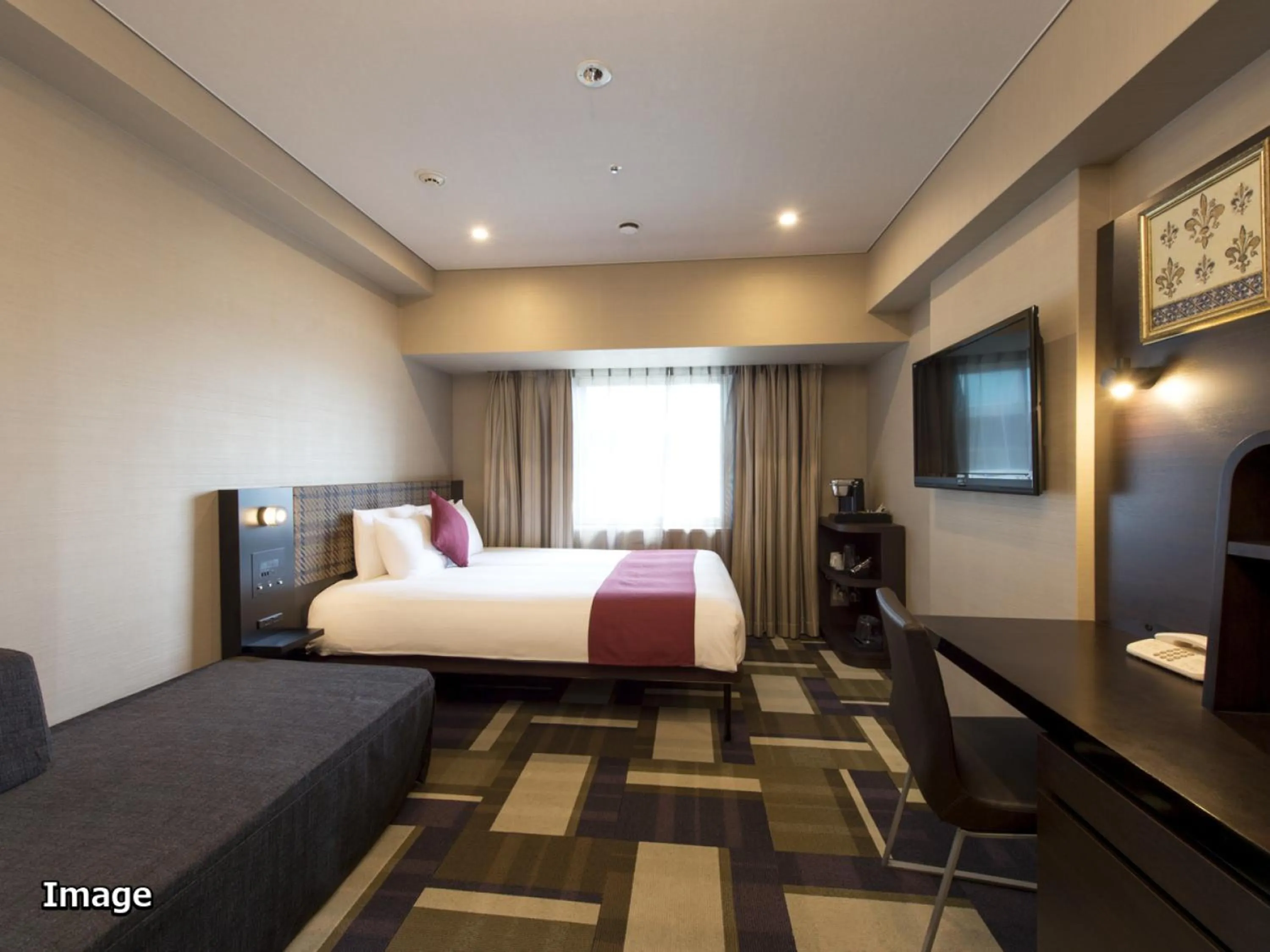 Deluxe Queen Room in Hotel Villa Fontaine Kobe Sannomiya