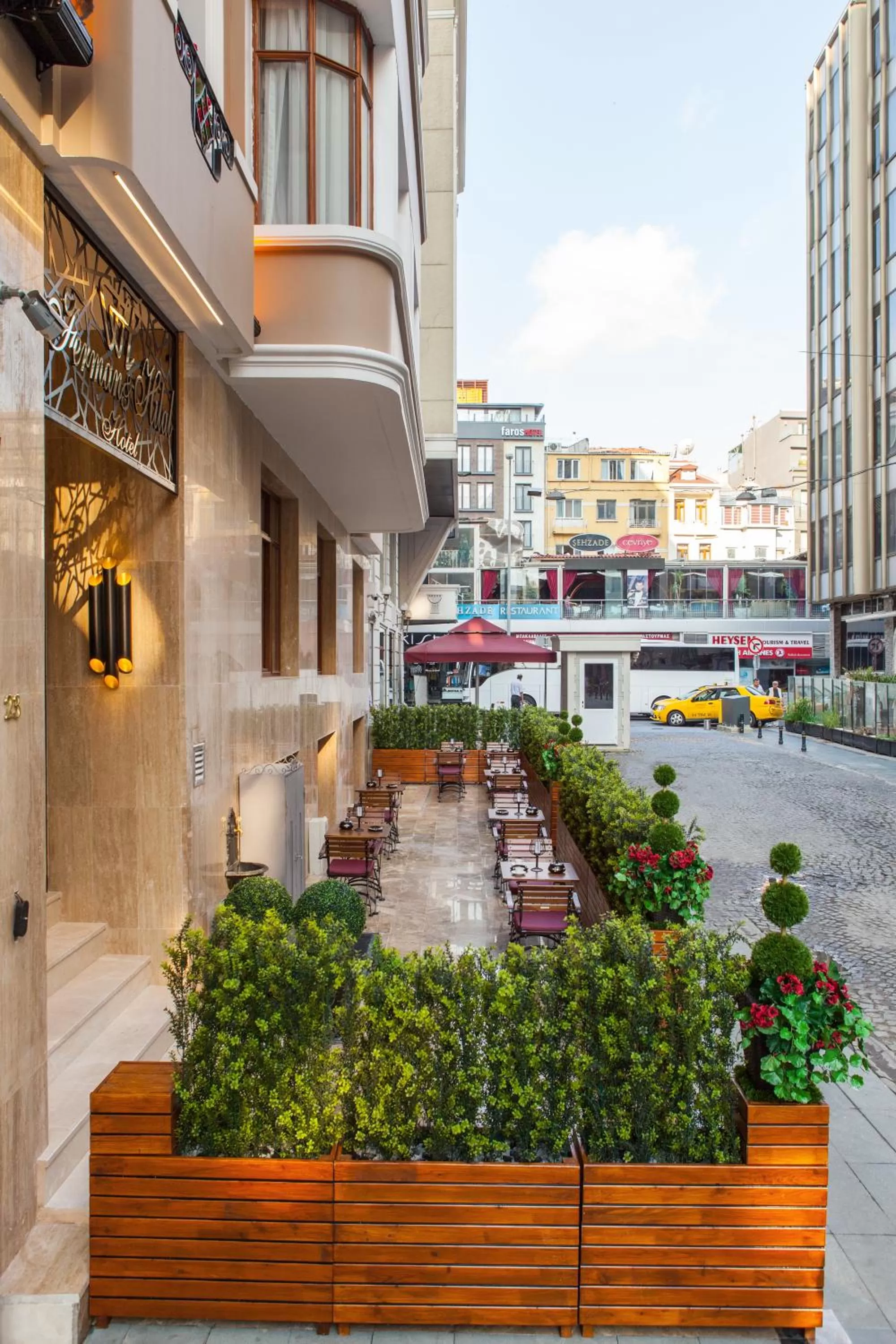 Restaurant/places to eat in Ferman Hilal Hotel-Special Category