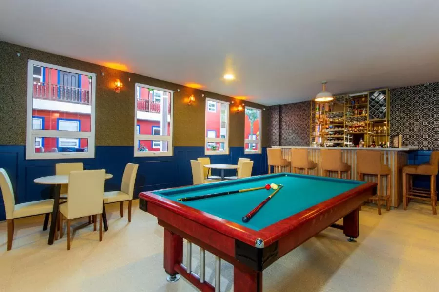 Billiard in Hotel Xue Sabana
