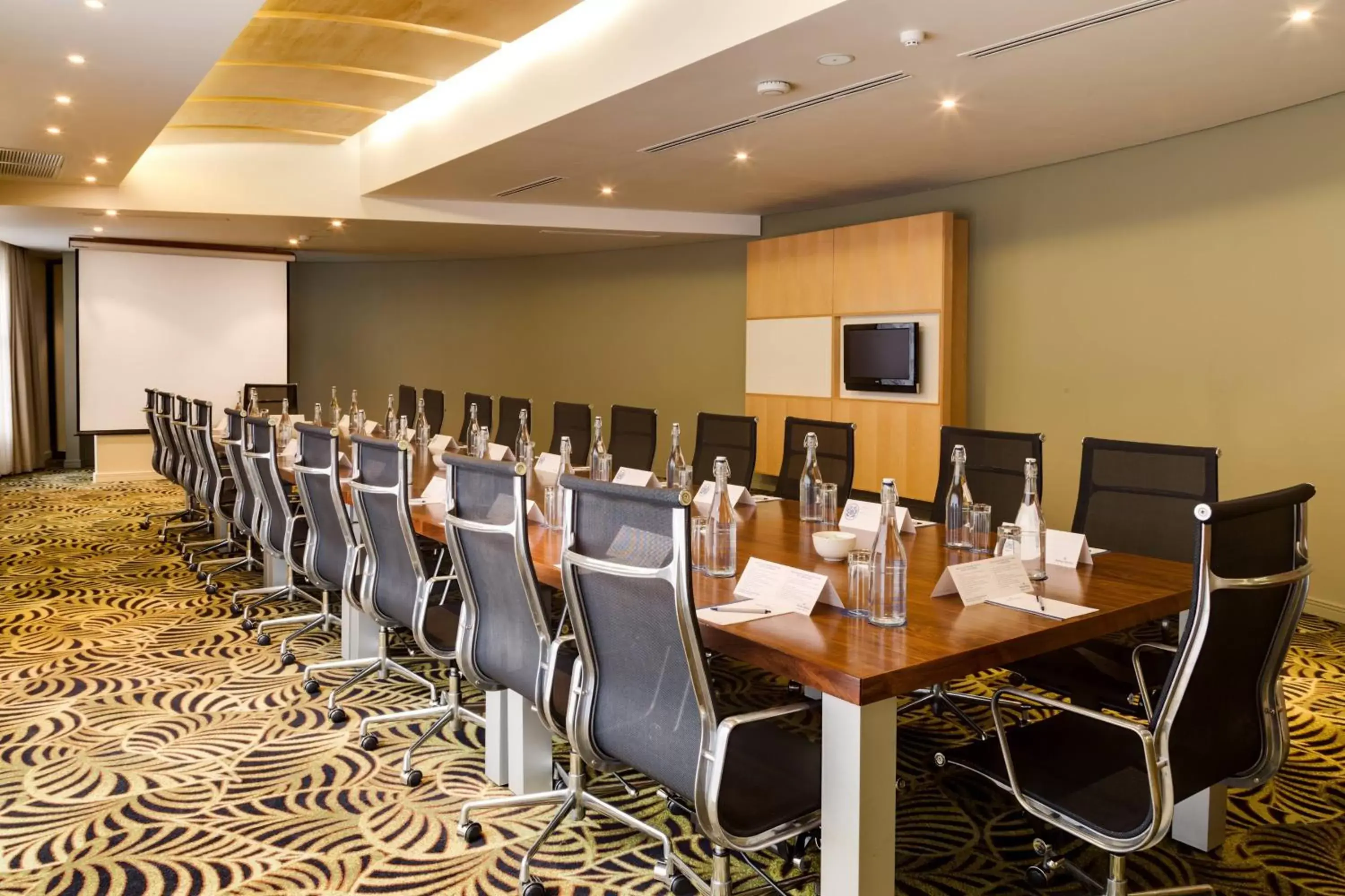 Meeting/conference room in Protea Hotel Fire & Ice! by Marriott Durban Umhlanga Ridge