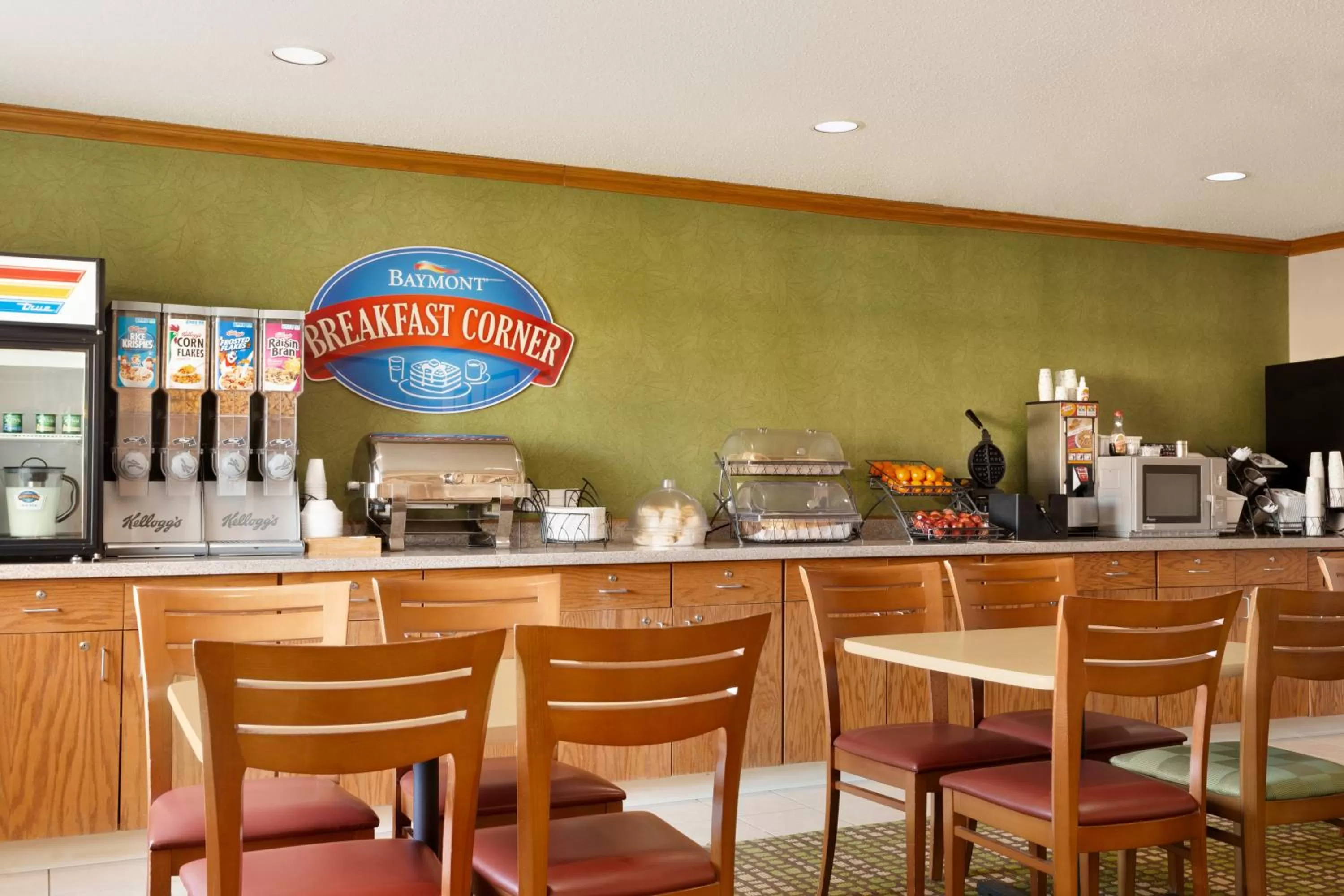 Breakfast in Baymont by Wyndham Salina