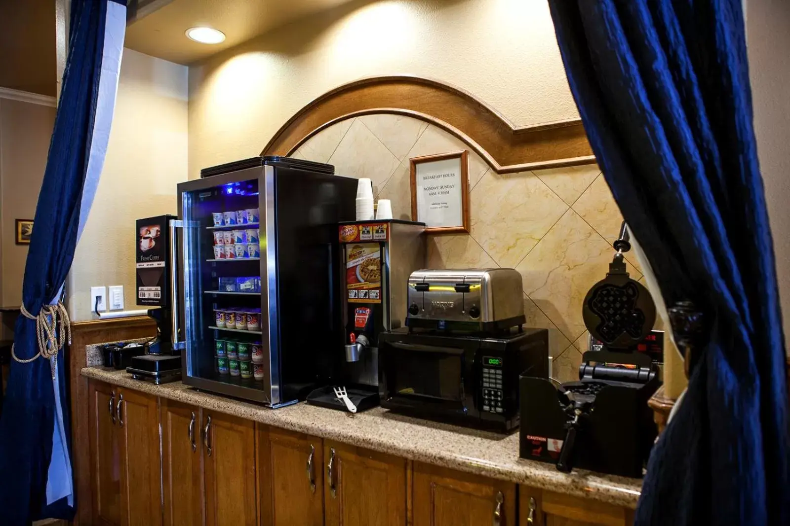 Coffee/tea facilities in O'Brien Riverwalk Boutique Hotel