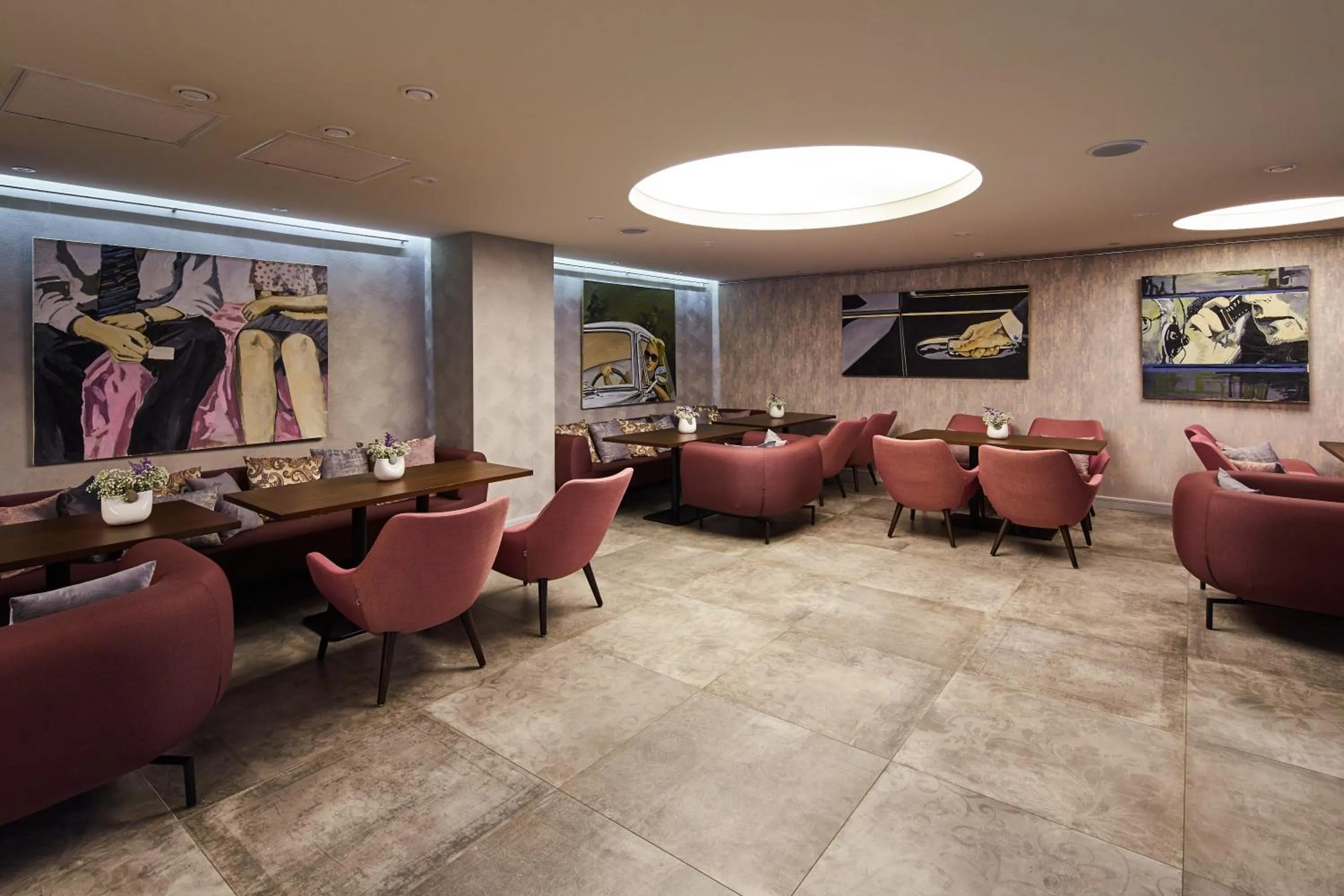 Lounge or bar in Gallery Palace Hotel