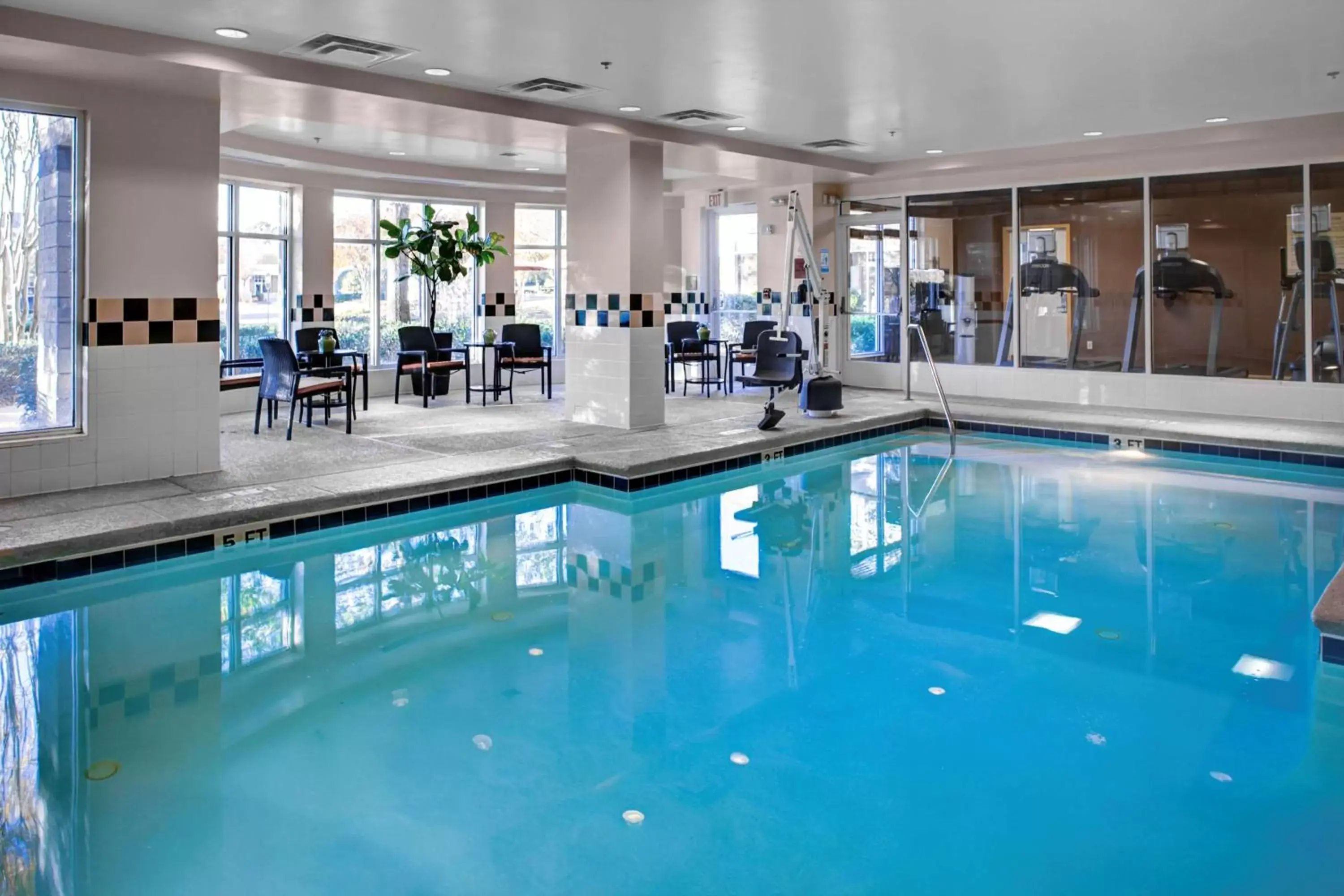 Pool view, Swimming Pool in Hilton Garden Inn Atlanta North/Alpharetta
