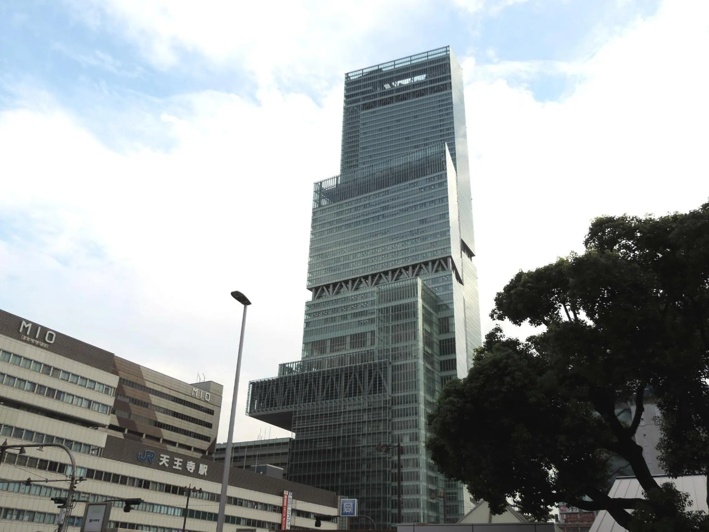 Location in Hotel Awina Osaka