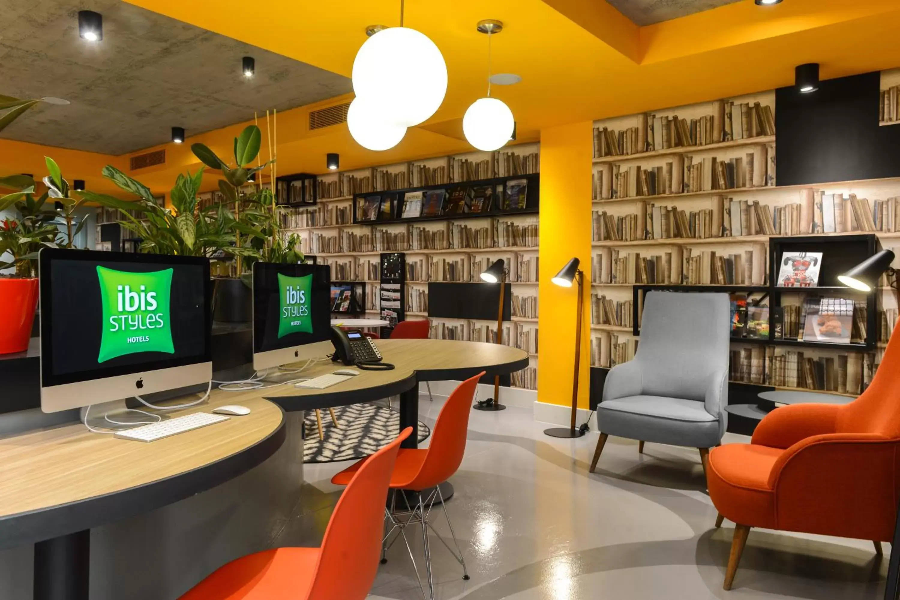 Lobby or reception in ibis Styles Tbilisi Center