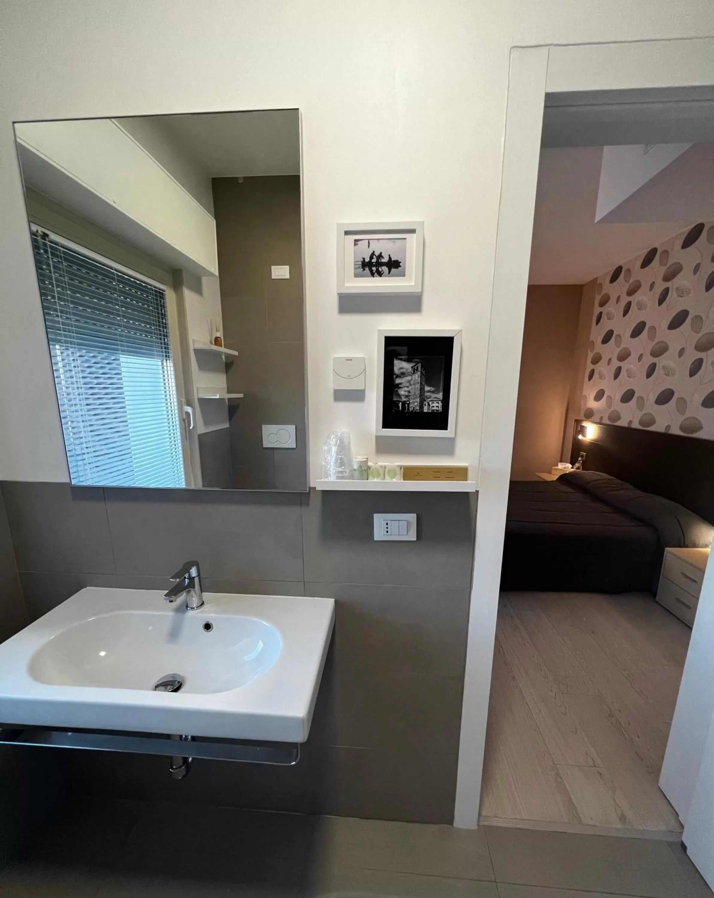 Bathroom in JO Hotel