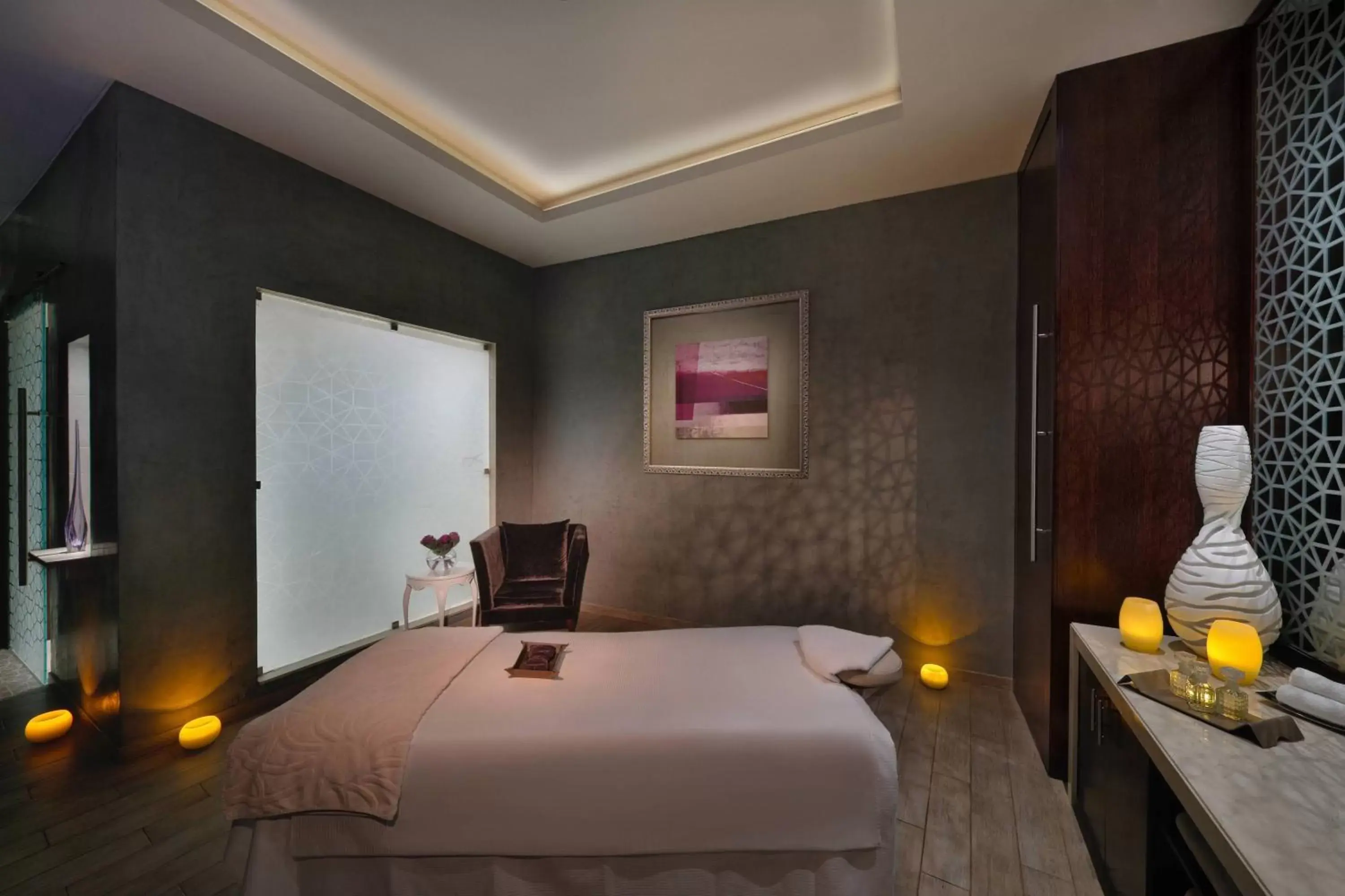 Spa and wellness centre/facilities, Bed in JW Marriott Hotel Riyadh