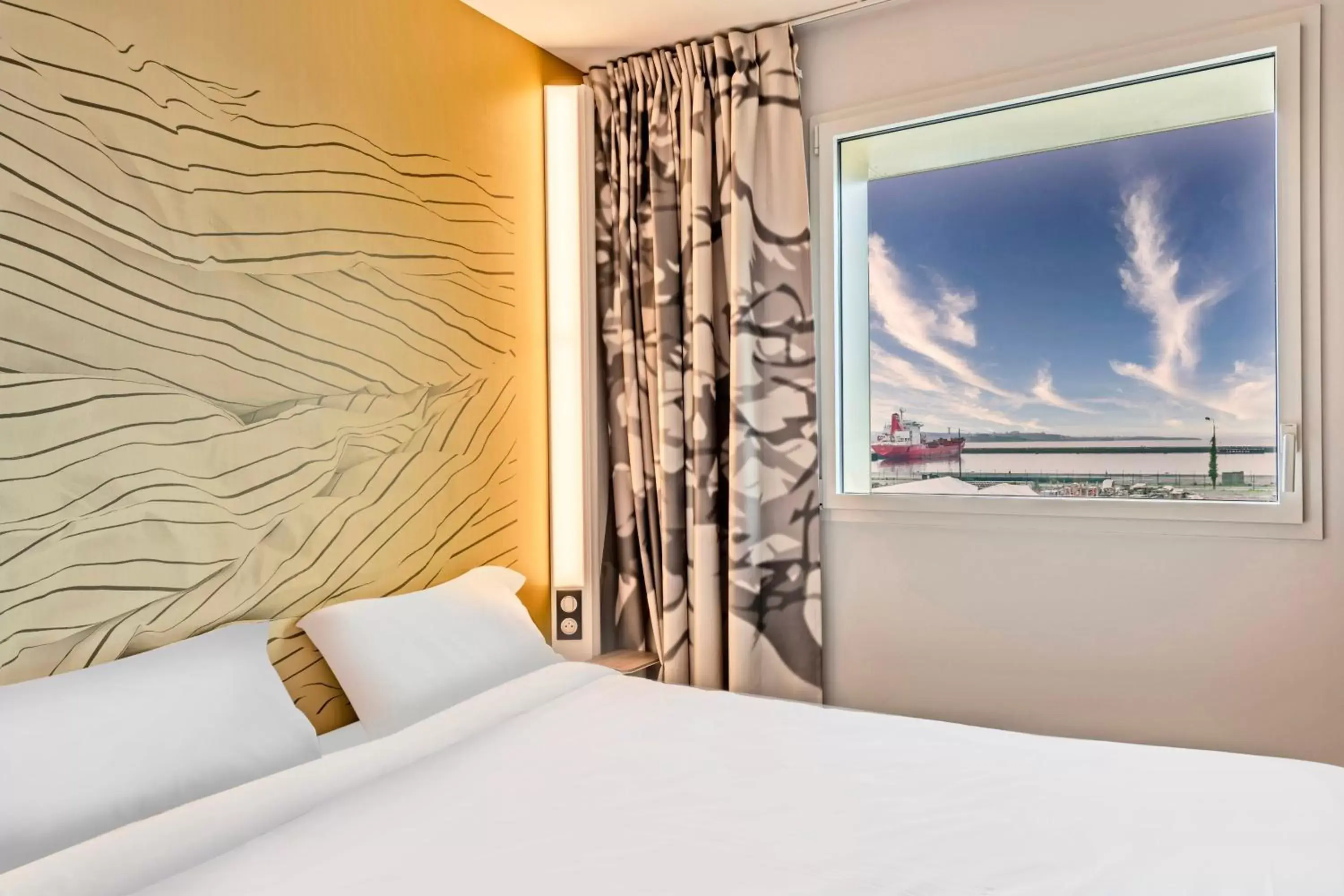 Superior Double Room in B&B HOTEL Brest Centre Port de Commerce Superior Double Room in B&B HOTEL Brest Centre Port de Commerce