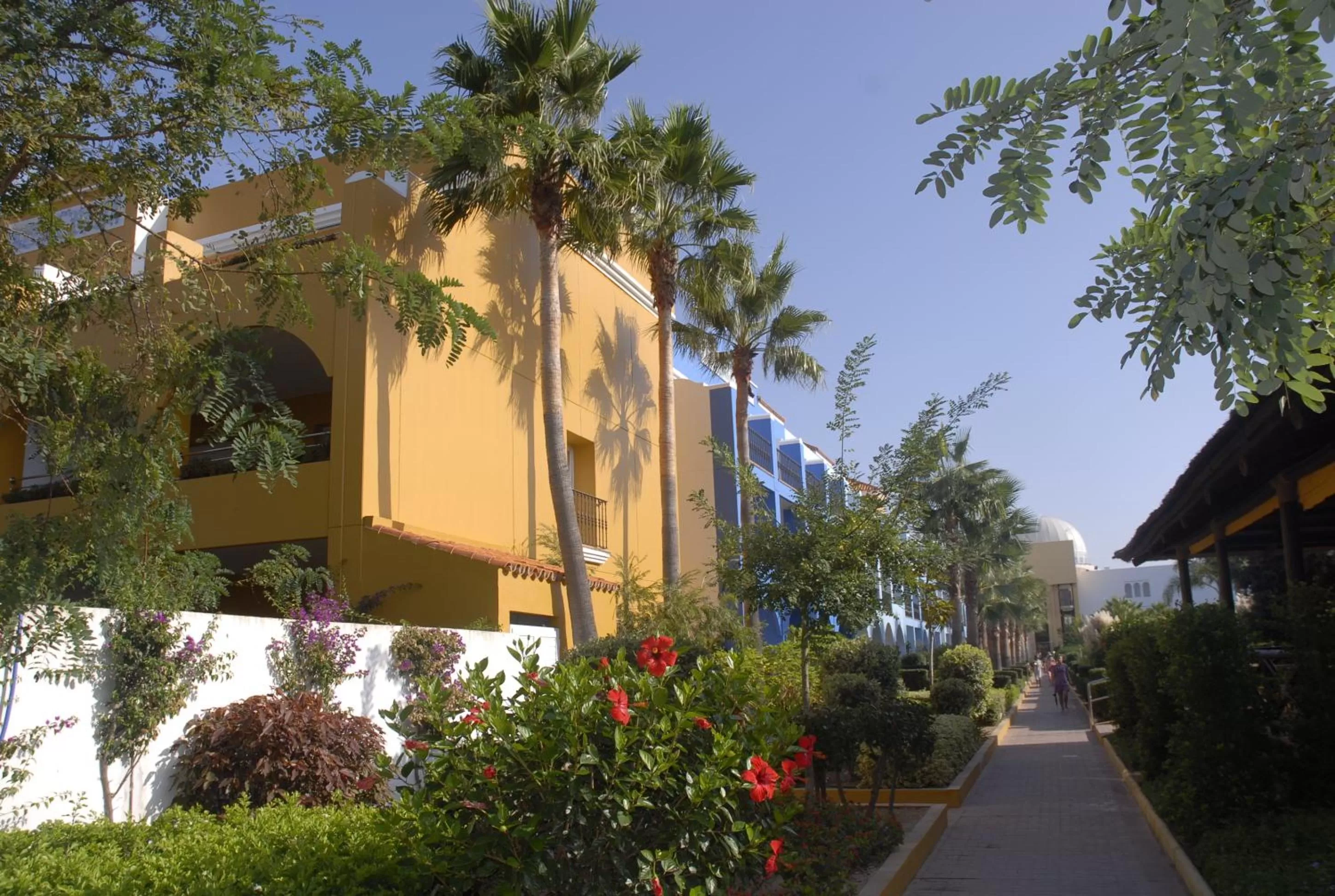 Facade/entrance in Playaballena