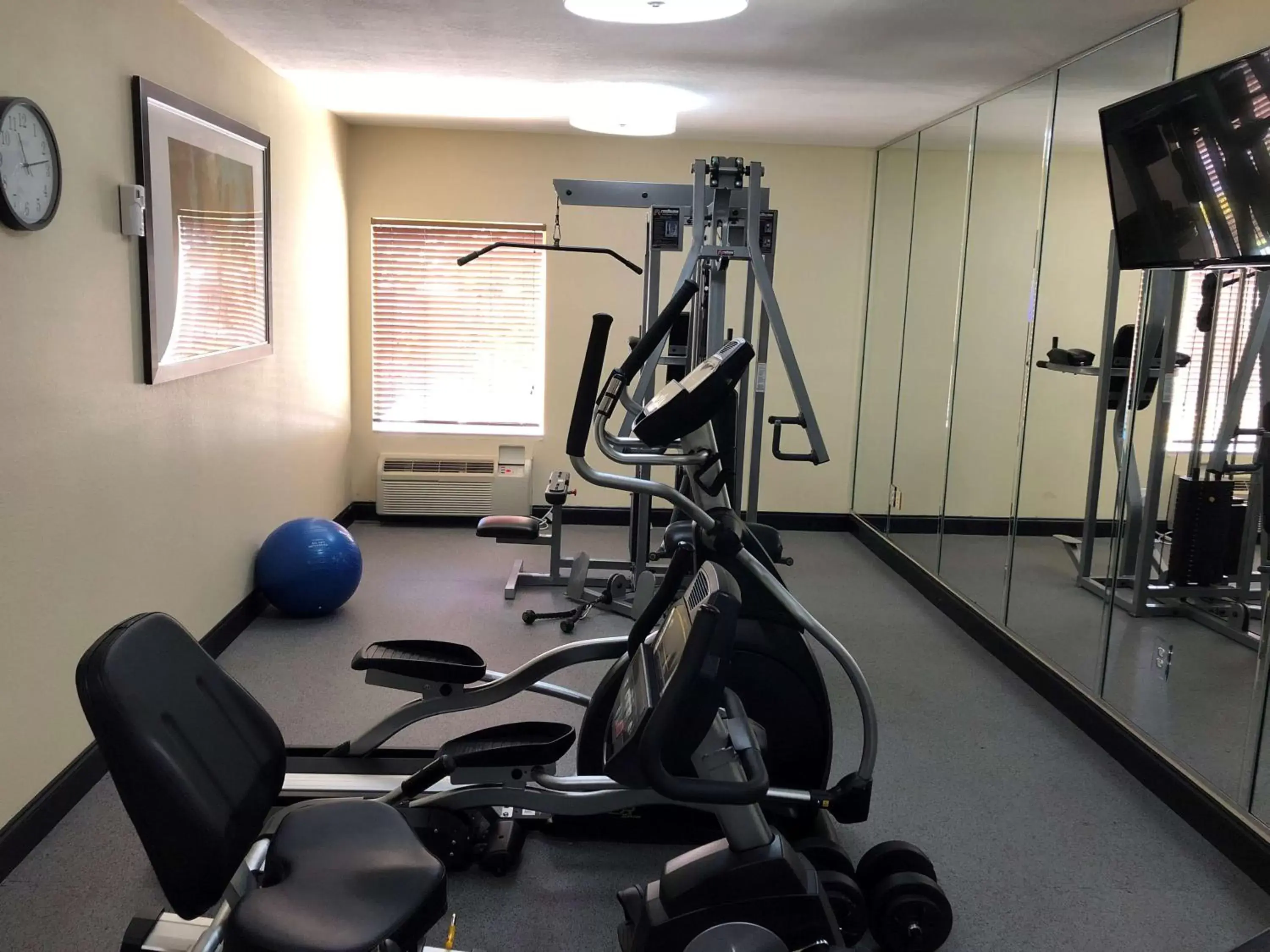 Fitness centre/facilities, Fitness Center/Facilities in Best Western Plus Bradenton Hotel & Suites