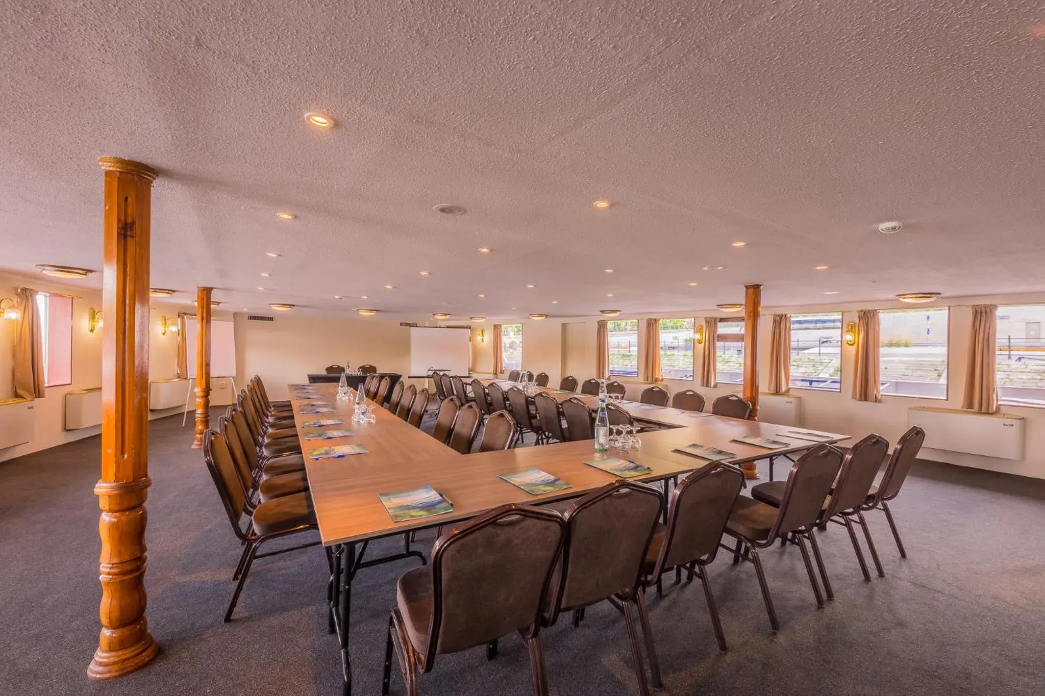 Banquet/Function facilities in Fortuna Boat Hotel