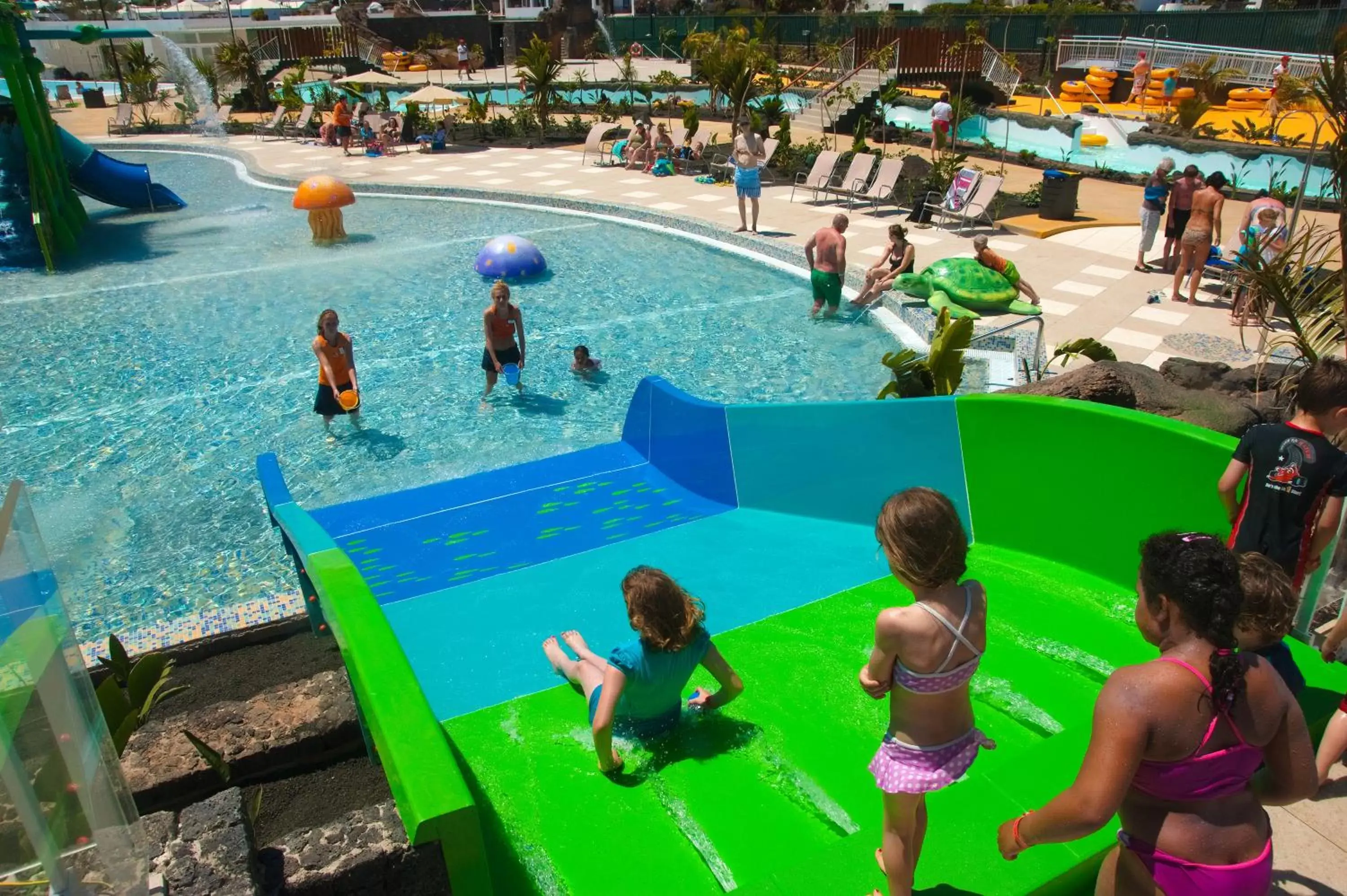 Aqua park, Swimming Pool in Relaxia Lanzasur Club - Aqualava Water Park