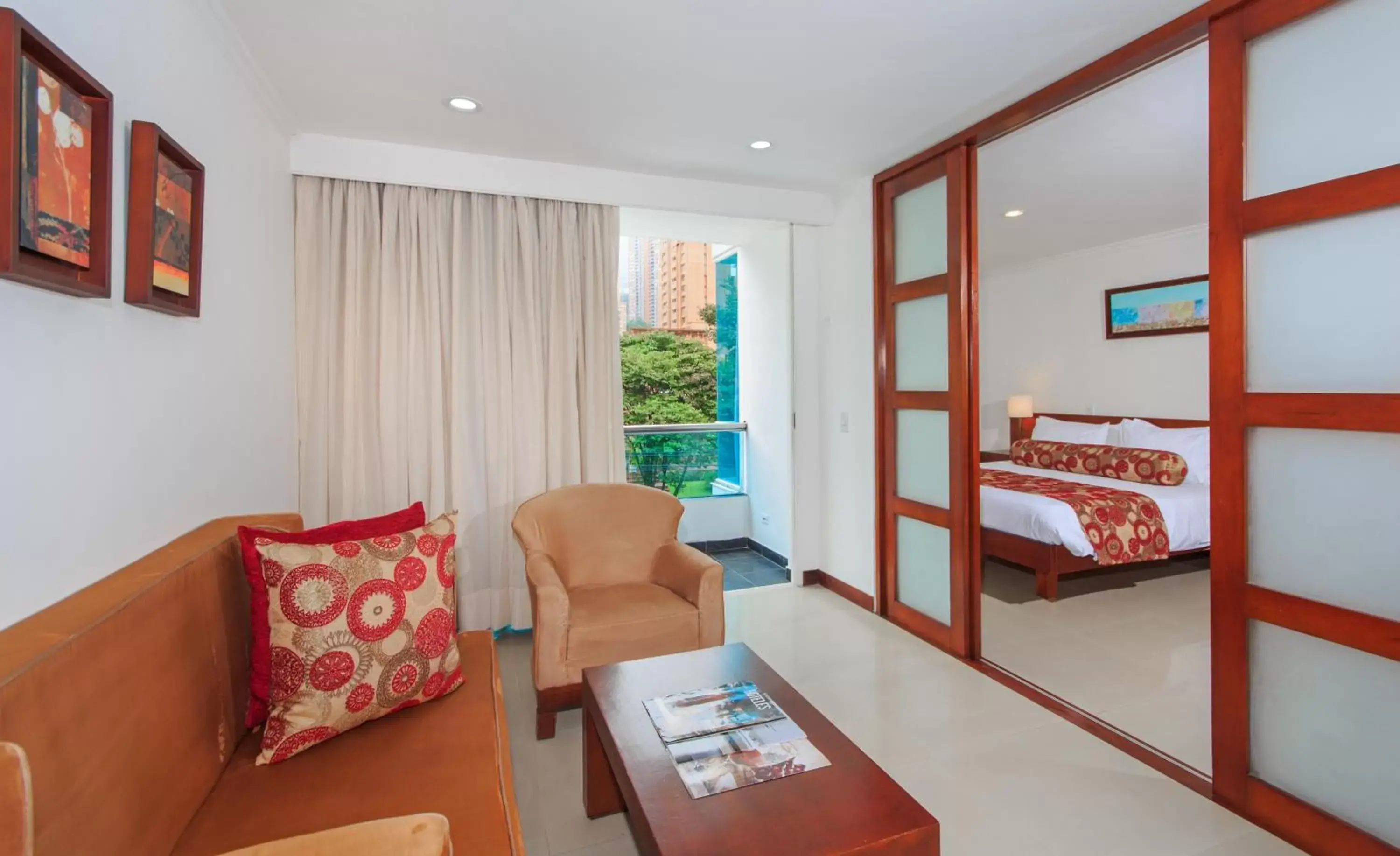 Bedroom, Seating Area in The Morgana Poblado Suites Hotel