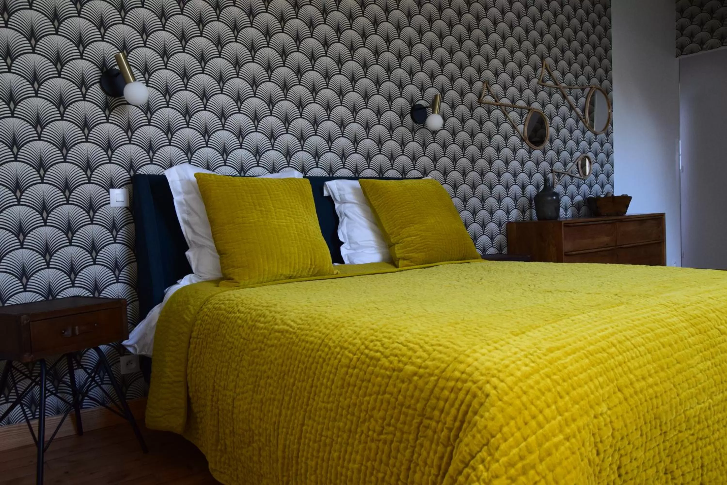 Photo of the whole room, Bed in Chambres d'Hôtes Le Clos des Marronniers