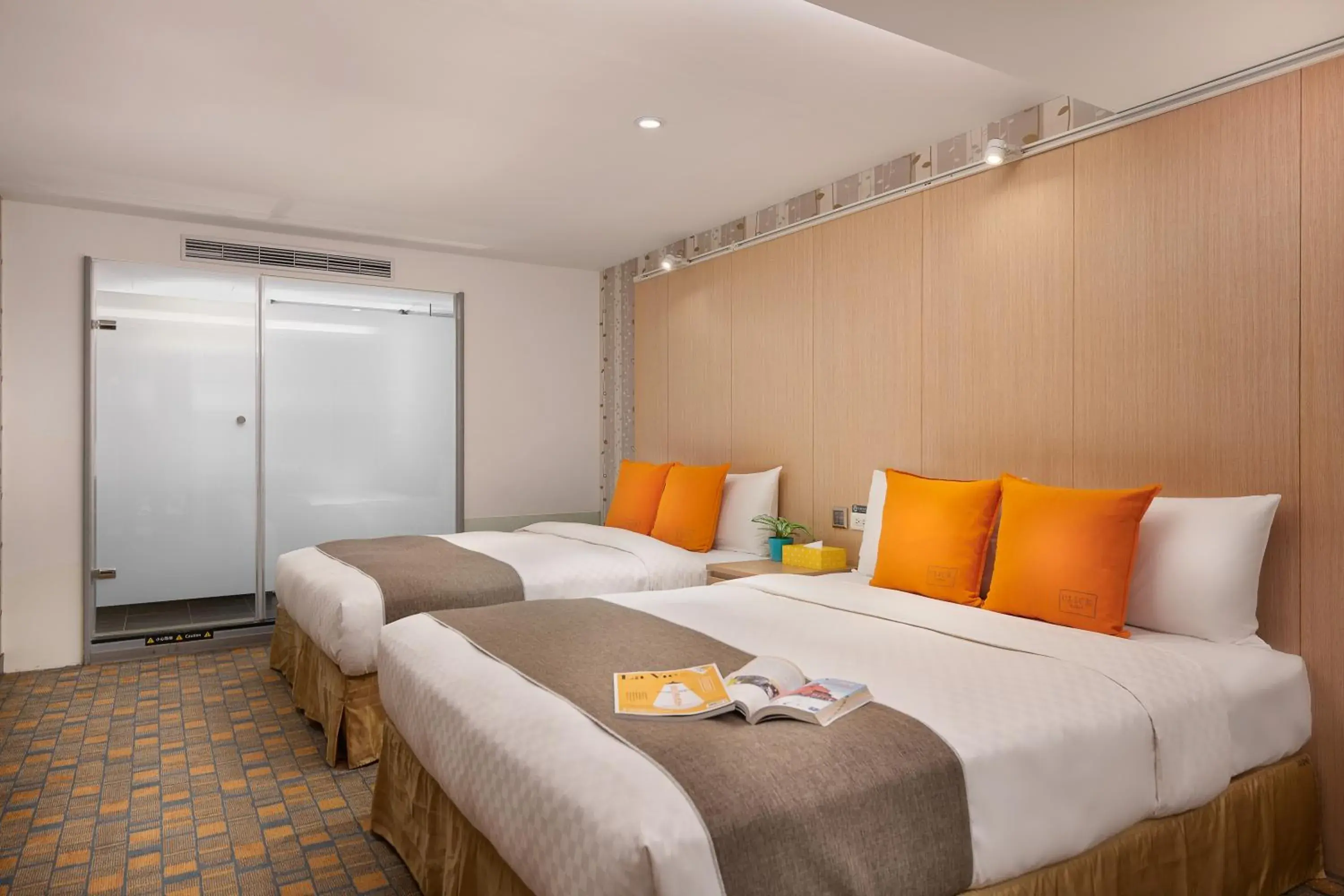 Bedroom, Bed in Click Hotel - Taipei Main station branch