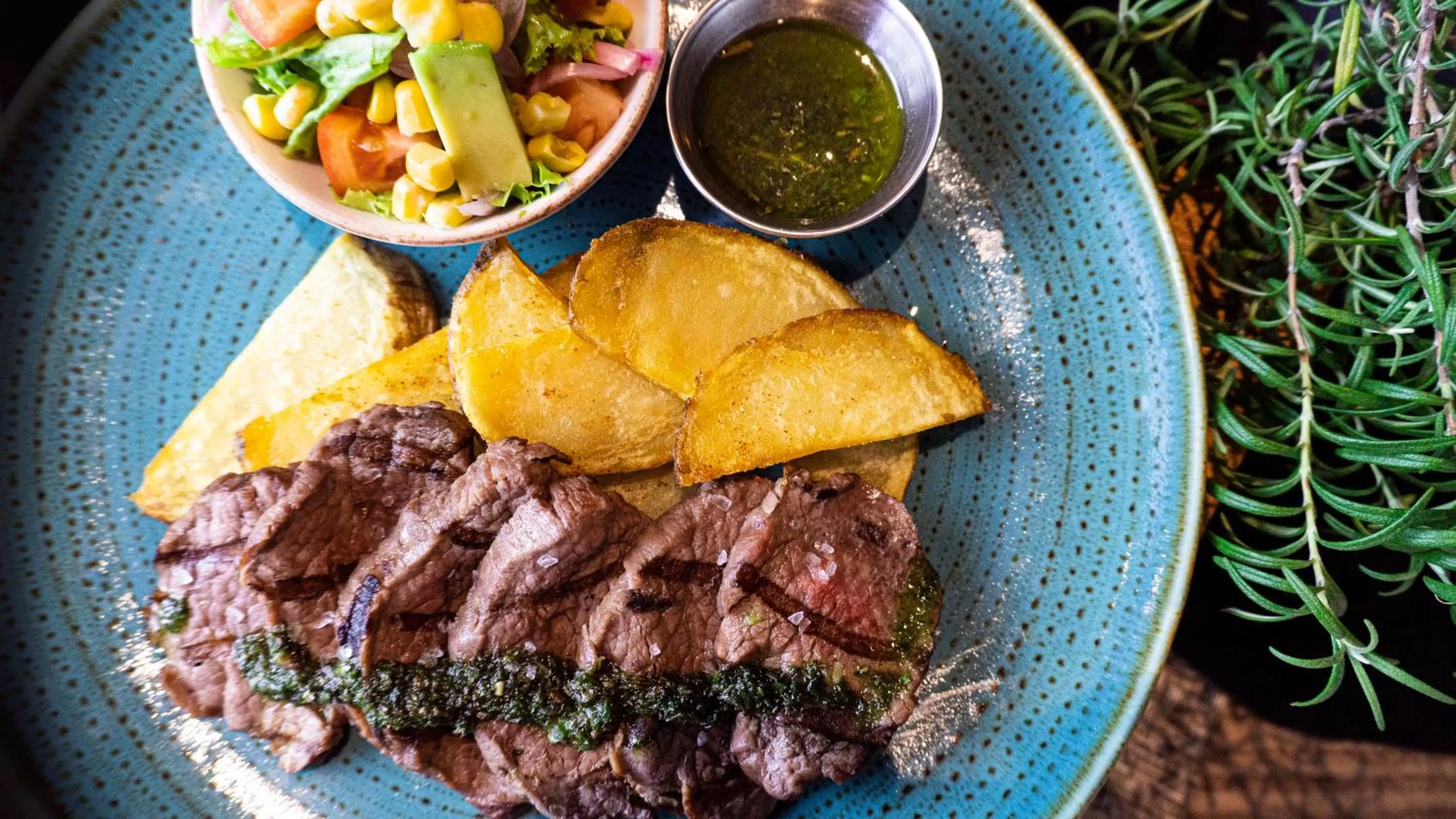 Restaurant/places to eat in ibis Barranquilla