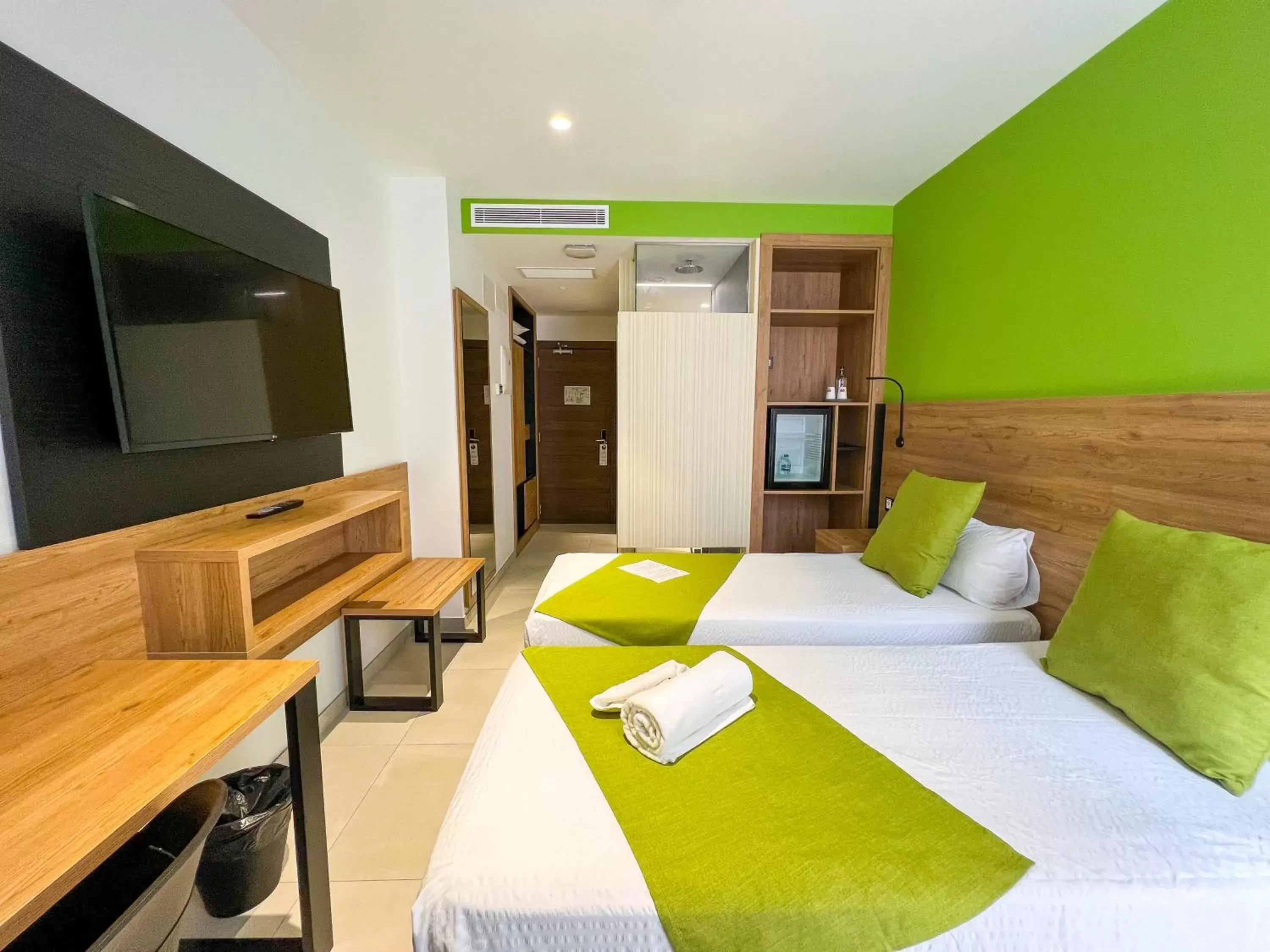 Standard Twin Room - single occupancy in Hotel MG Poniente Standard Twin Room - single occupancy in Hotel MG Poniente