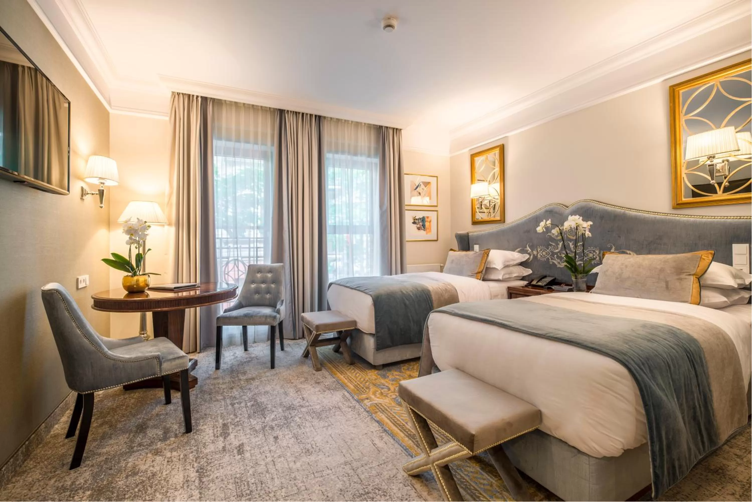 Photo of the whole room, Bed in Bachleda Luxury Hotel Kraków - MGallery Collection