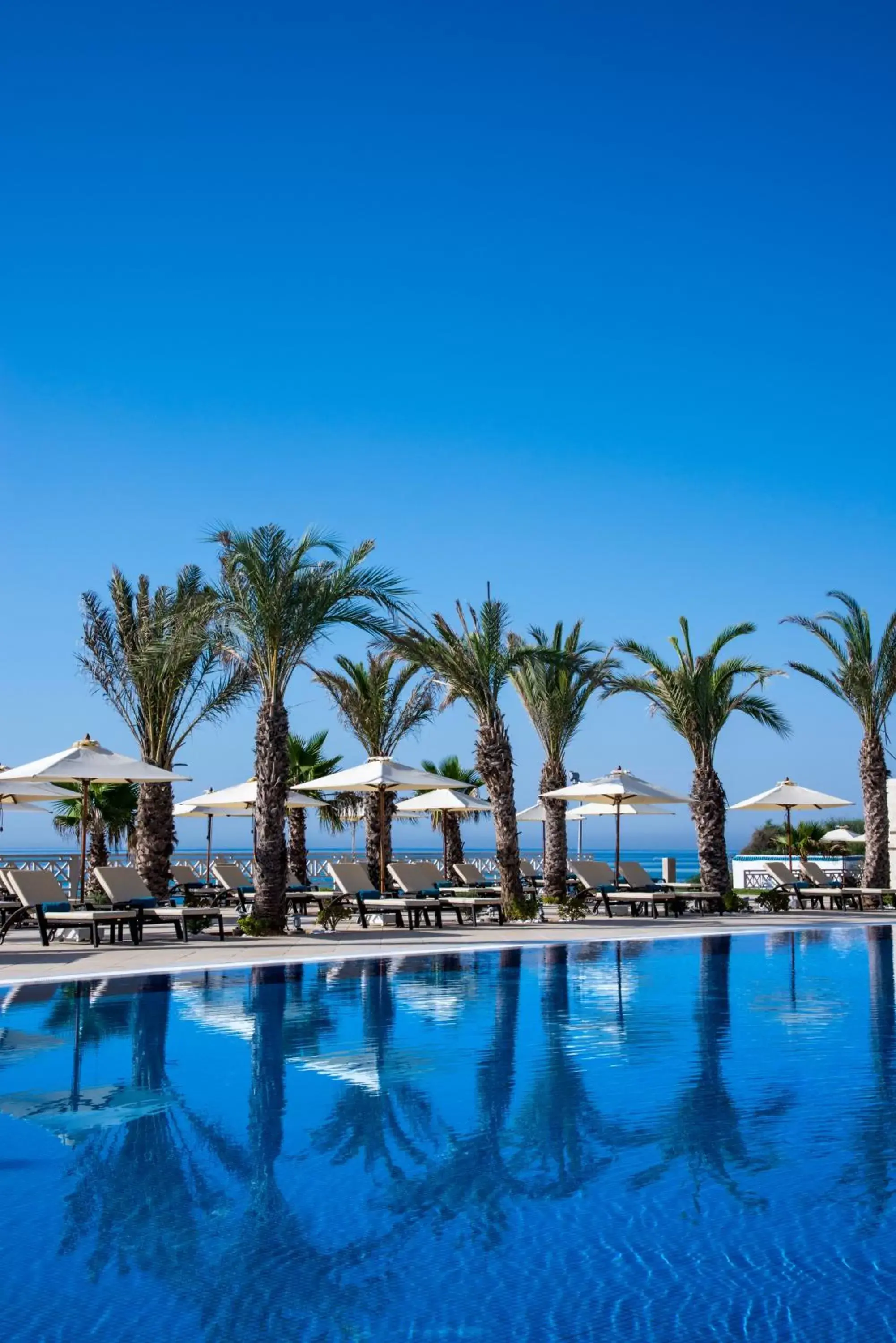 Beach, Swimming Pool in Radisson Blu Resort & Thalasso Hammamet