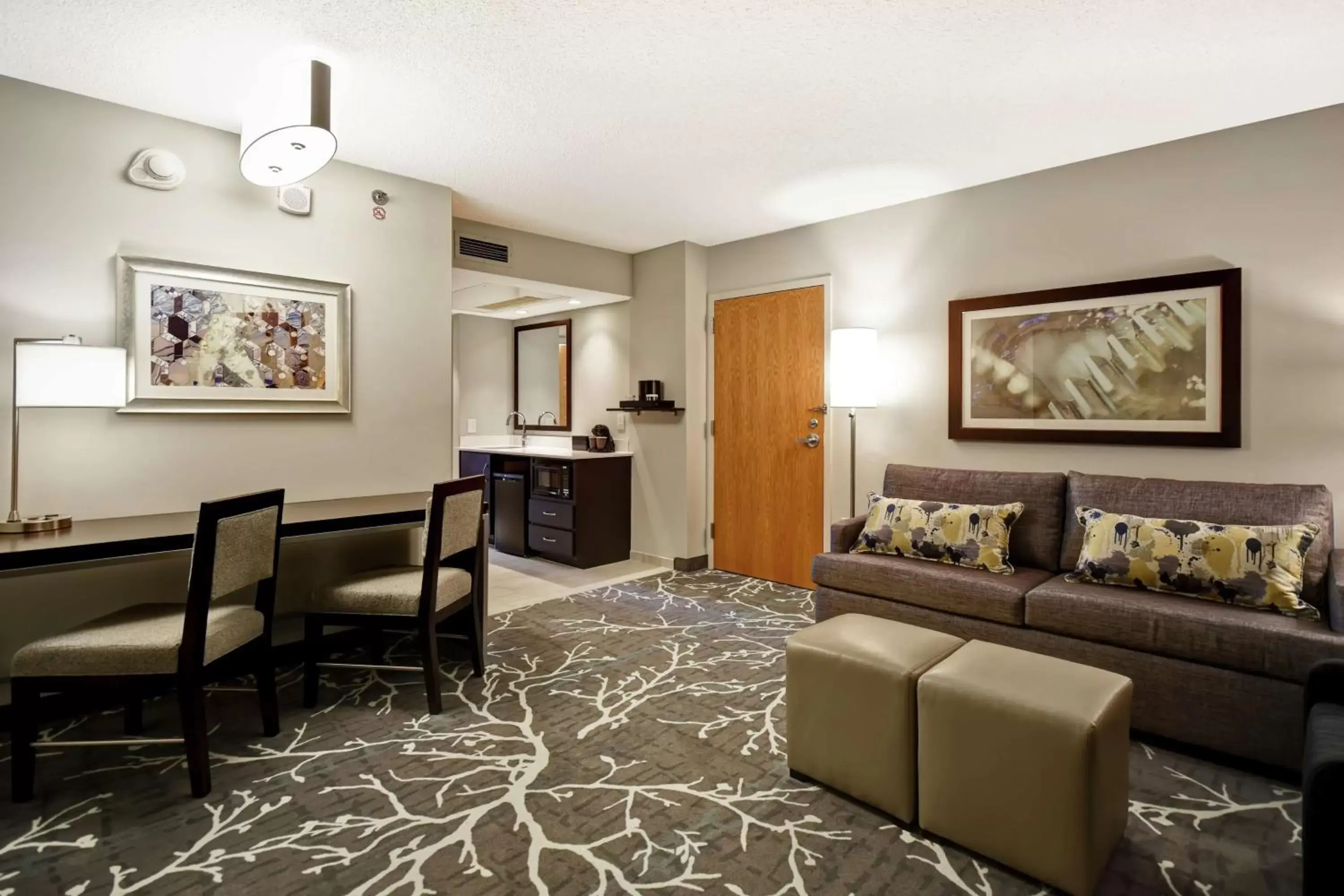 Bedroom, Seating Area in Embassy Suites by Hilton Raleigh Durham Research Triangle