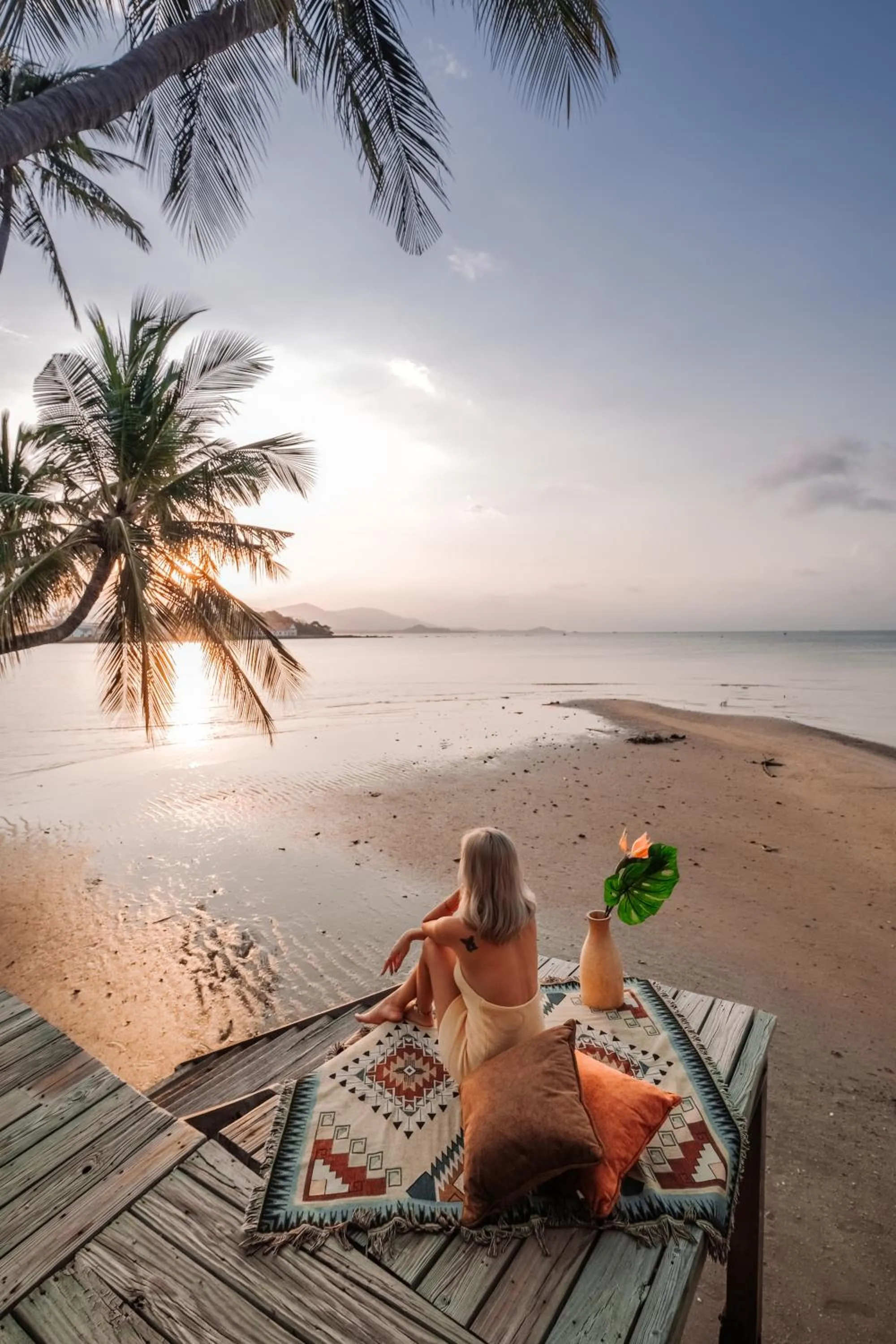 People in Tango Luxe Beach Villa, Koh Samui
