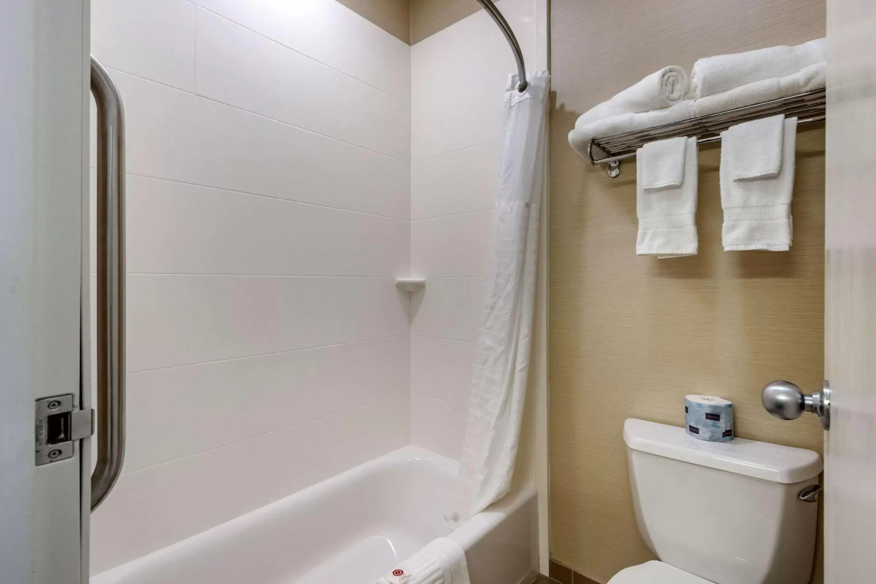 Photo of the whole room, Bathroom in Comfort Inn Ellsworth