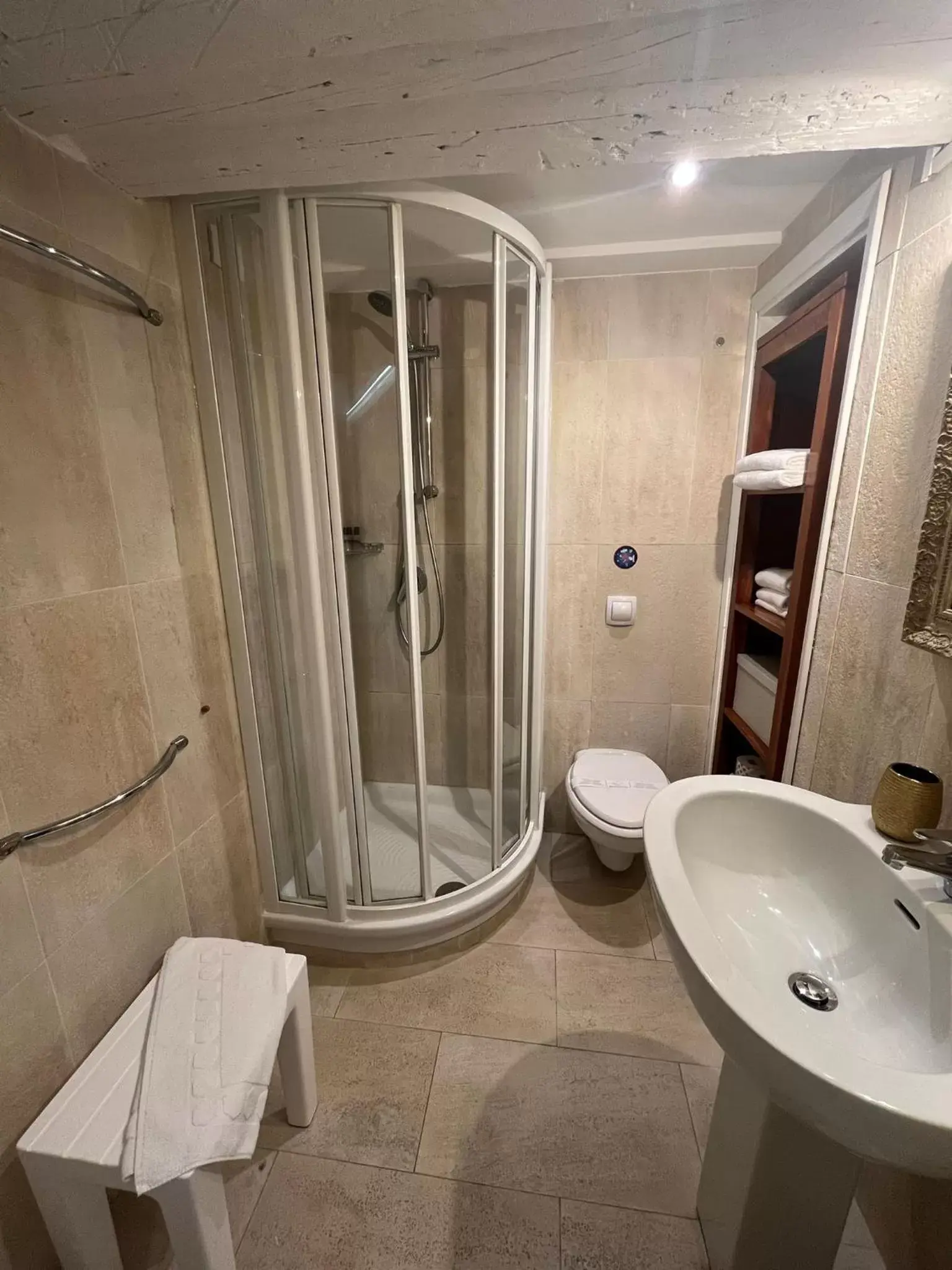 Shower, Bathroom in Corte del Doge di Rialto