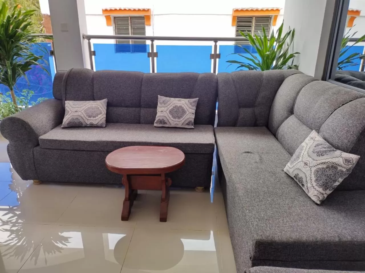 Seating area in 6 Park Retreat