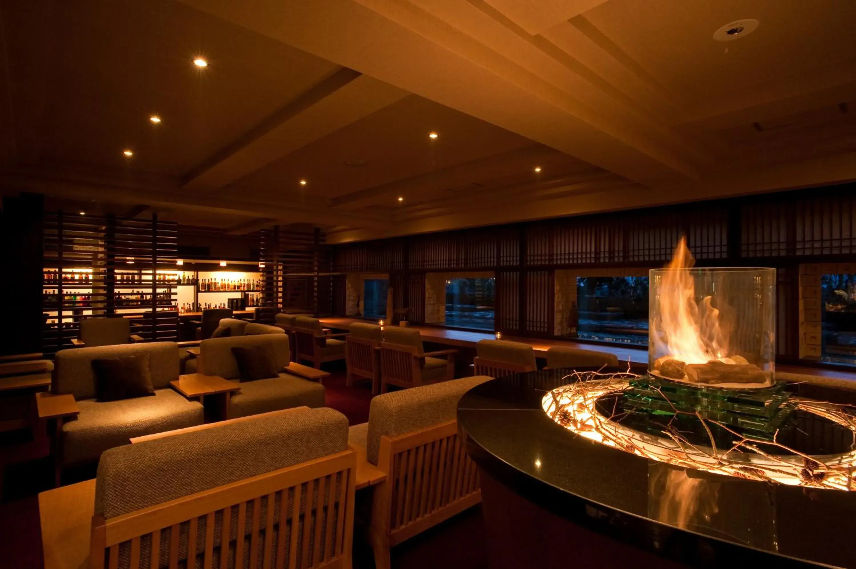 Lounge or bar in Lake Shikotsu Tsuruga Resort Spa Mizu no Uta