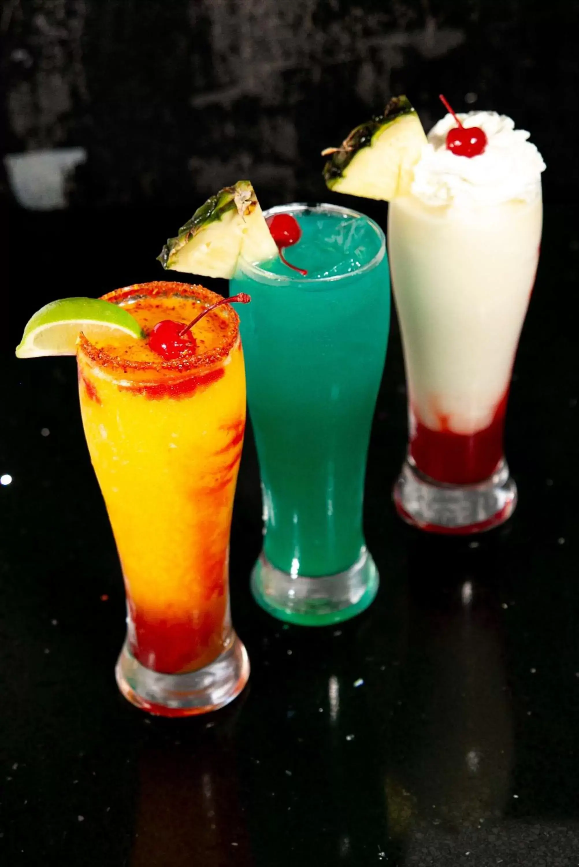 Lounge or bar, Drinks in Radisson Hotel McAllen Airport