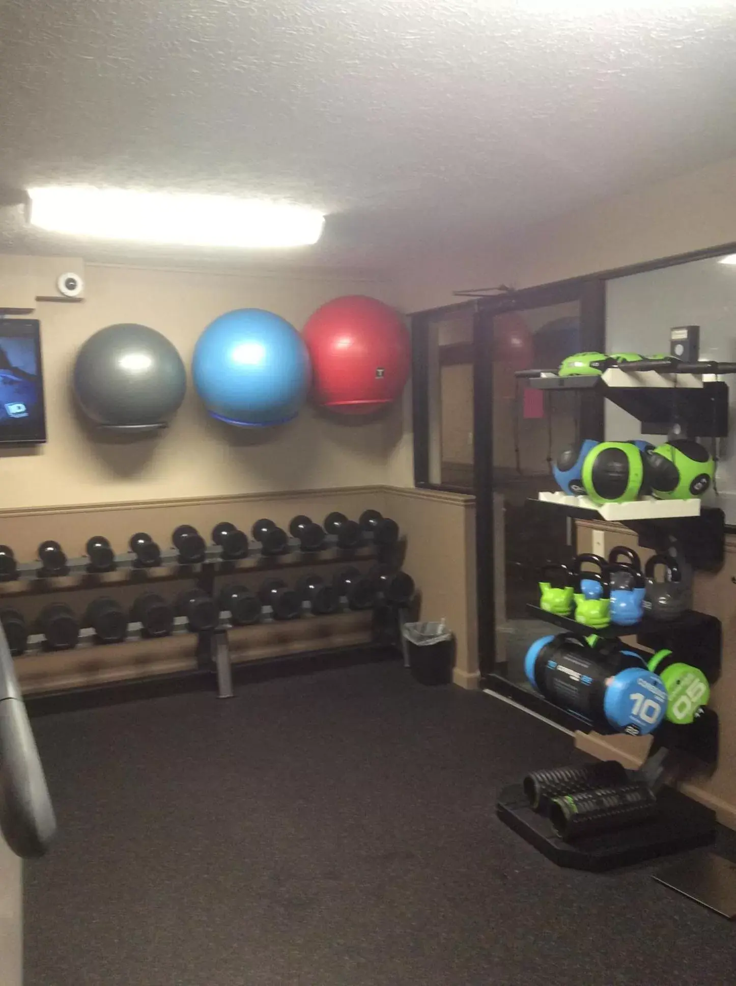 Fitness centre/facilities, Fitness Center/Facilities in Boarders Inn & Suites by Cobblestone Hotels - Grand Island
