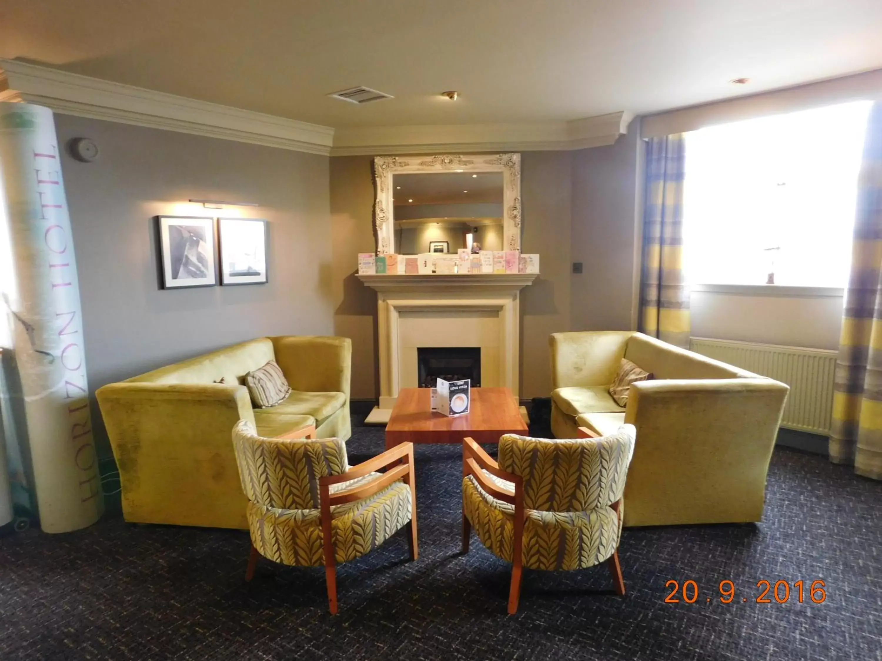 Lobby or reception, Lounge/Bar in Horizon Hotel