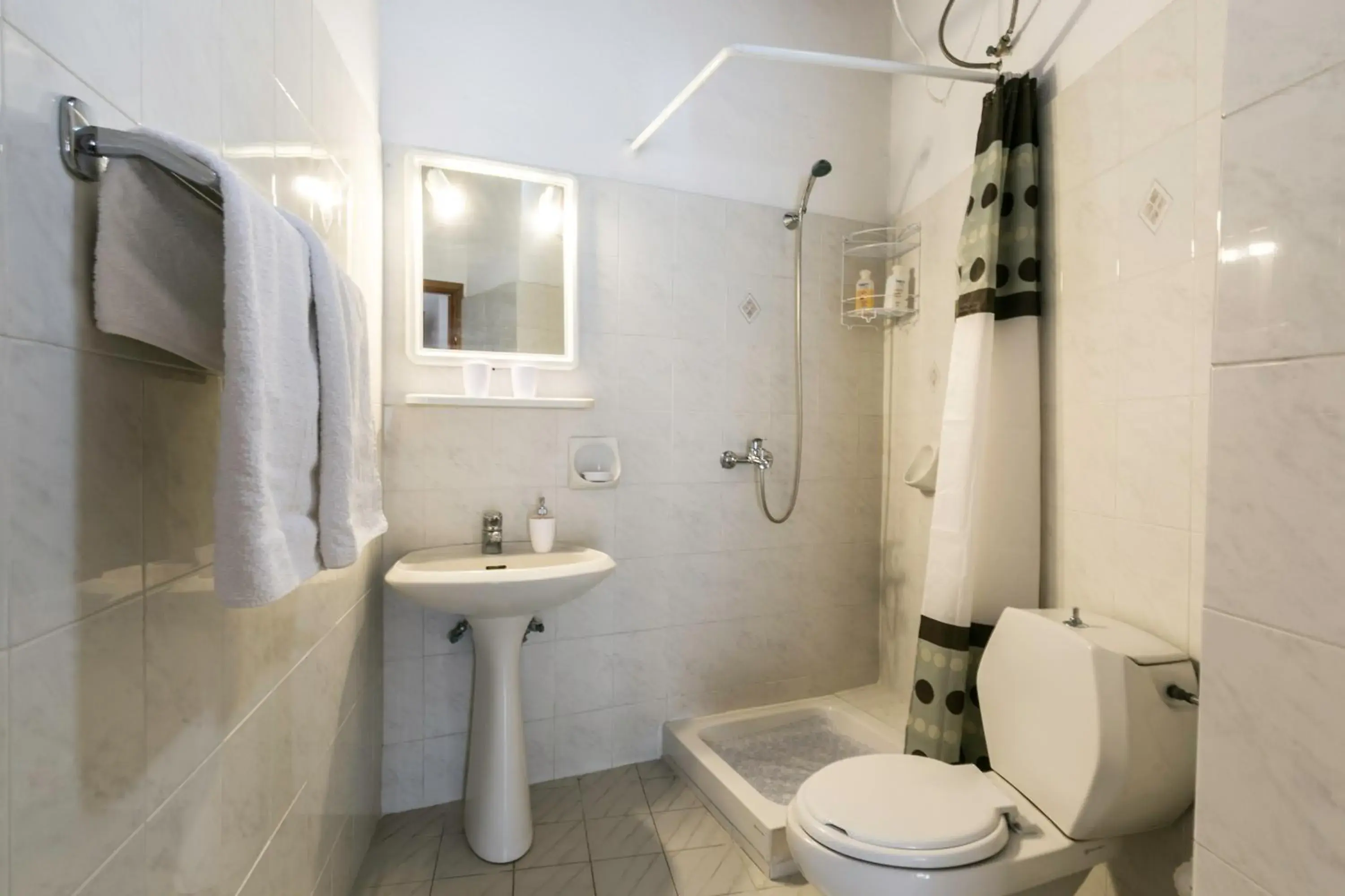 Shower, Bathroom in Evdokia Hotel