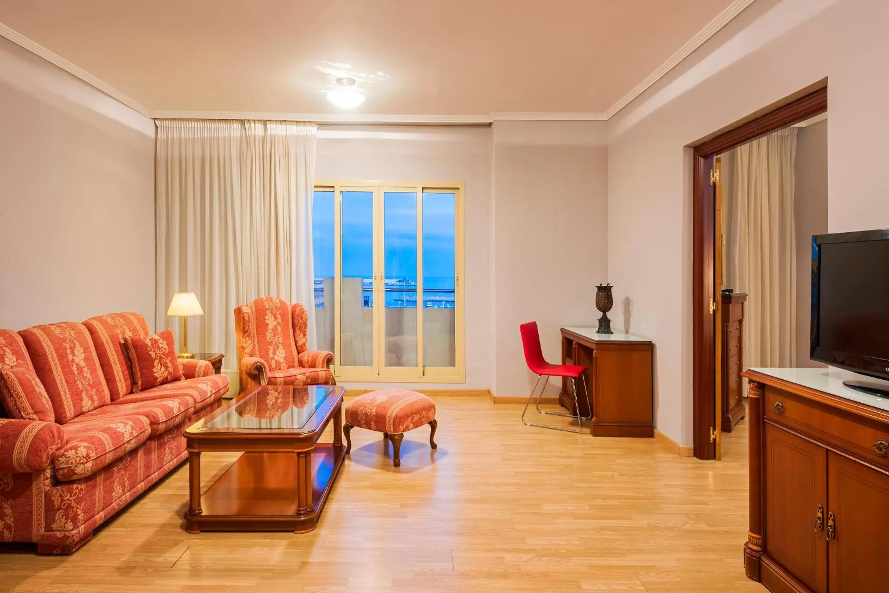 Photo of the whole room, Seating Area in Hotel Melilla Puerto, Affiliated by Meliá