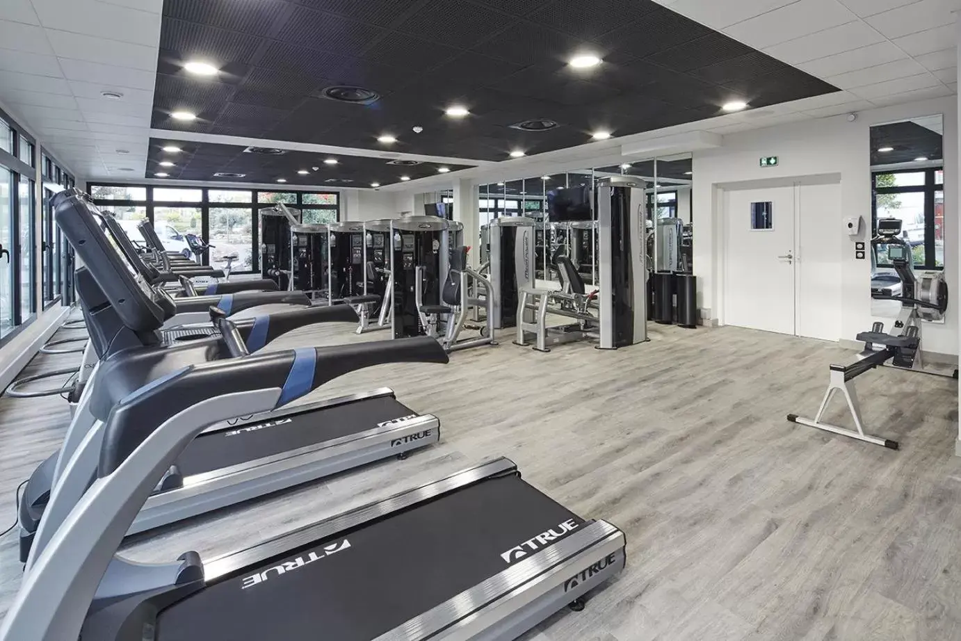 Fitness centre/facilities, Fitness Center/Facilities in Kyriad Prestige Lyon Est - Saint Priest Eurexpo Hotel and SPA